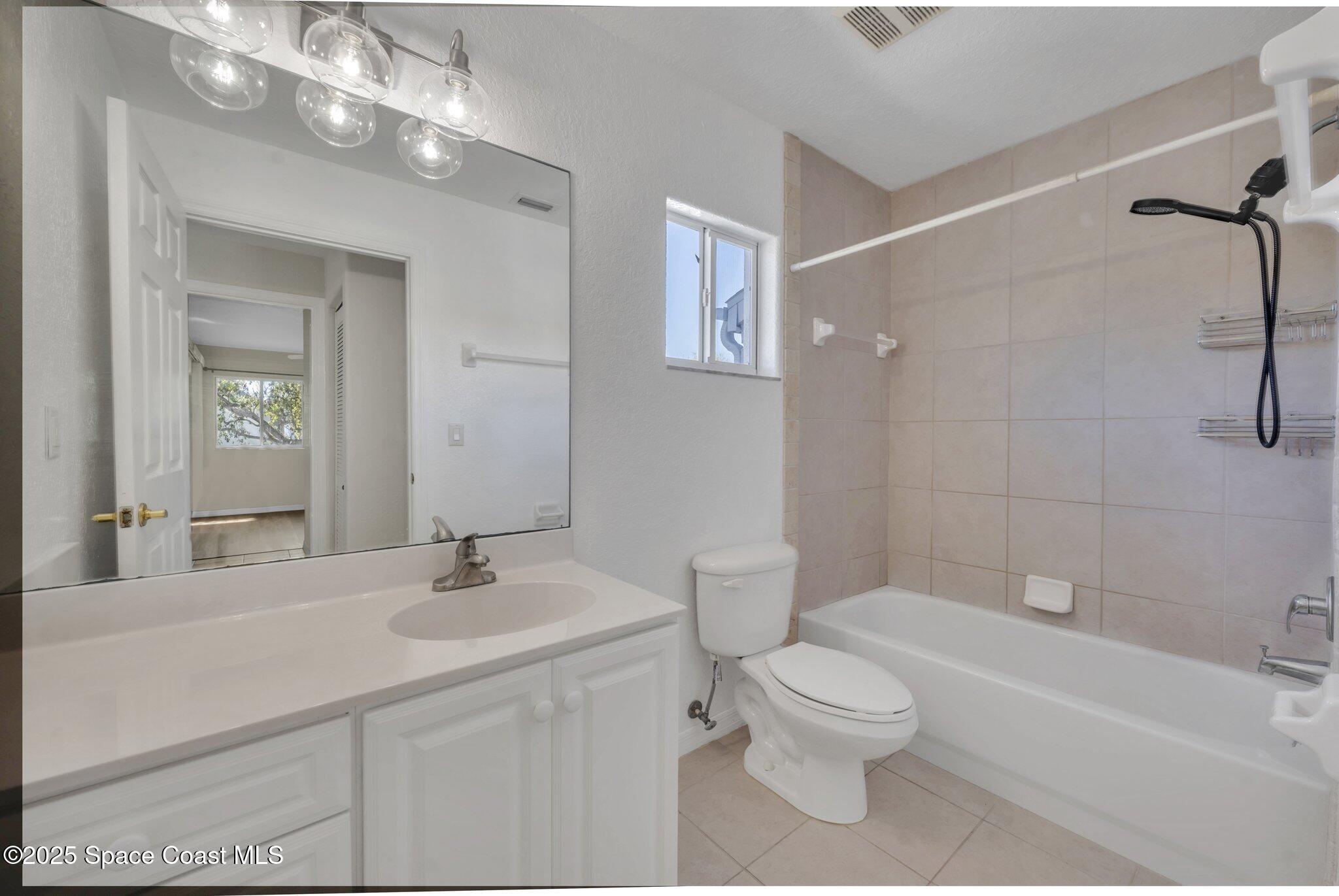 115 Ocean Park Lane V290