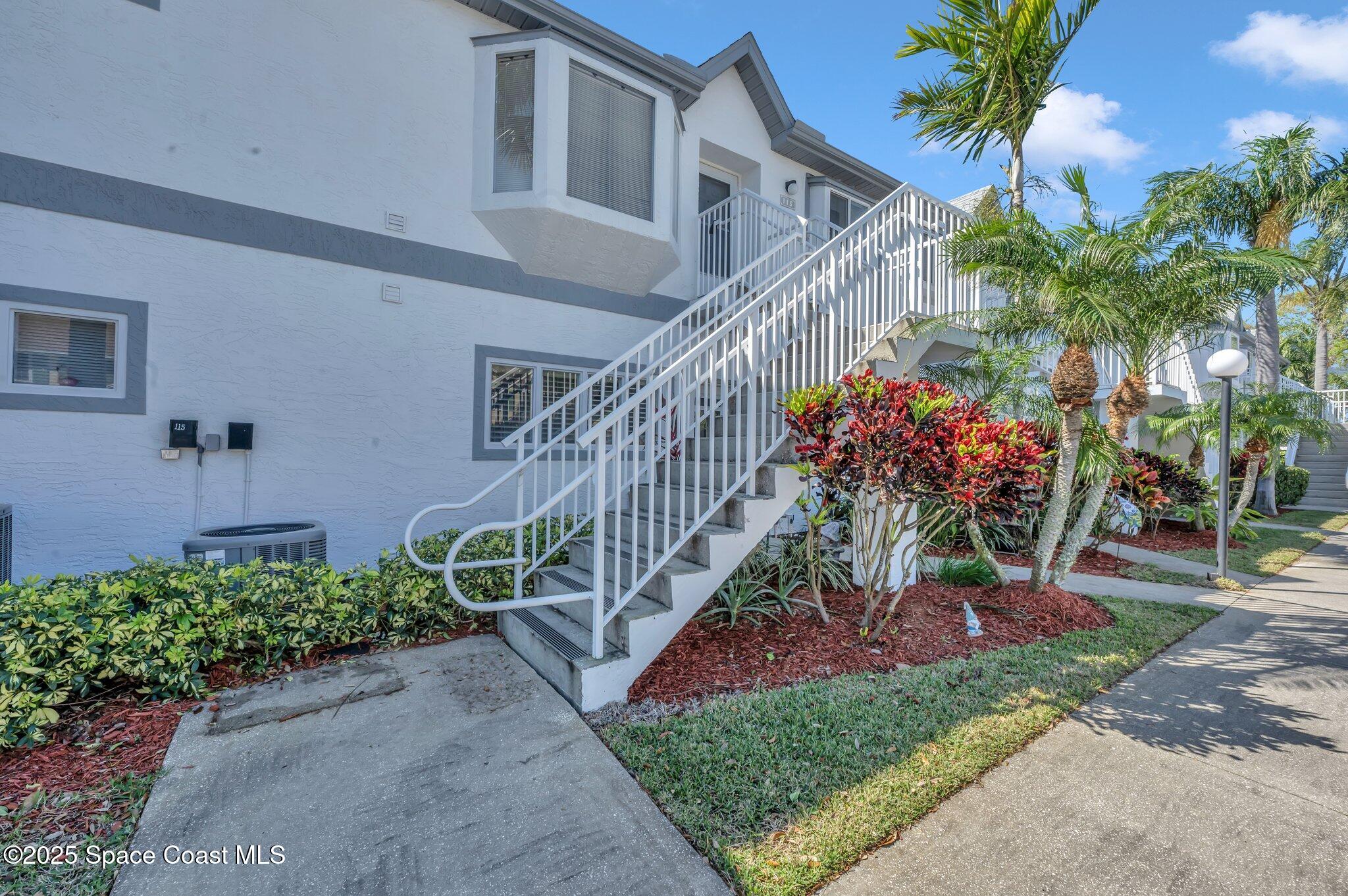 115 Ocean Park Lane V290