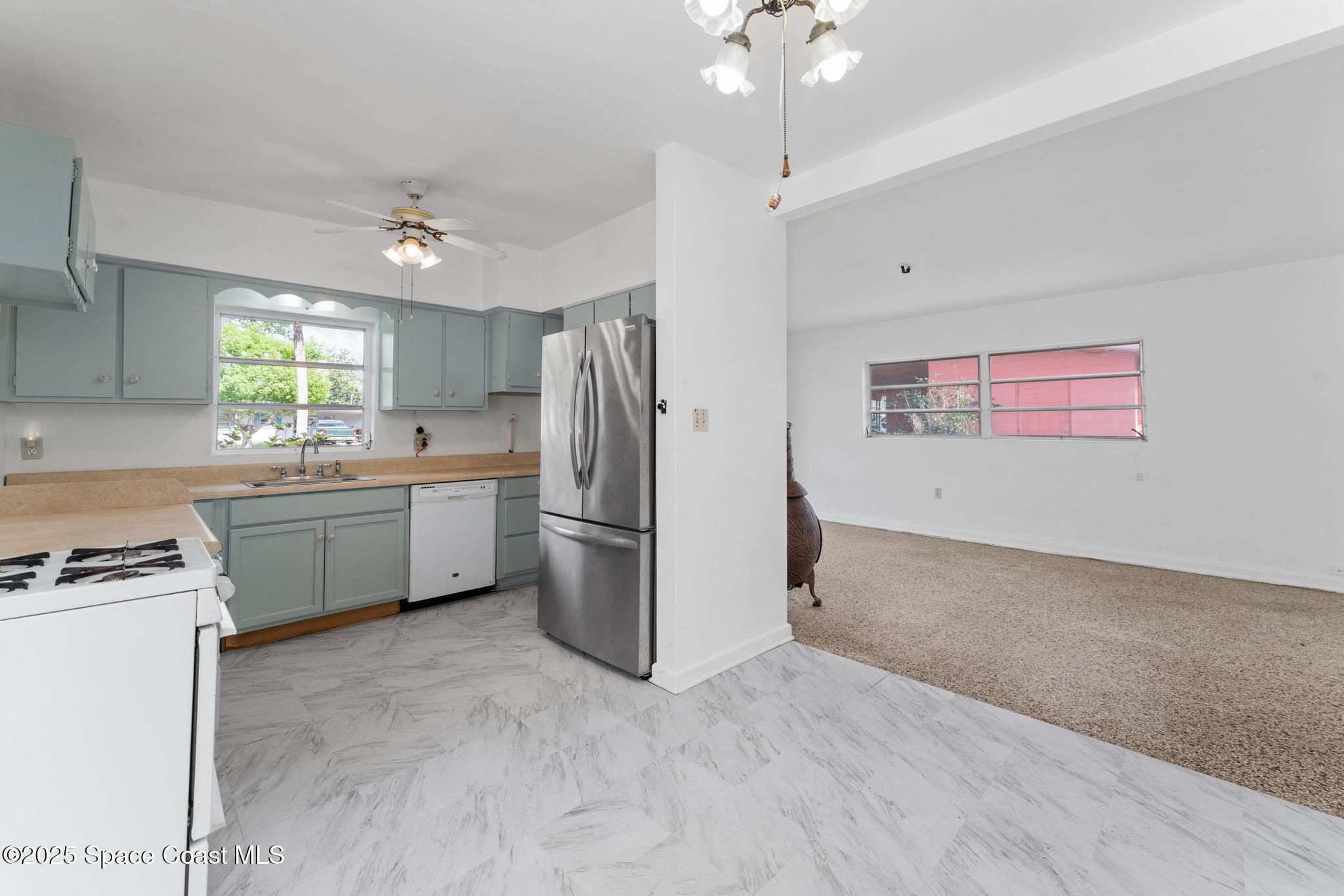 3220 Royal Palm Court