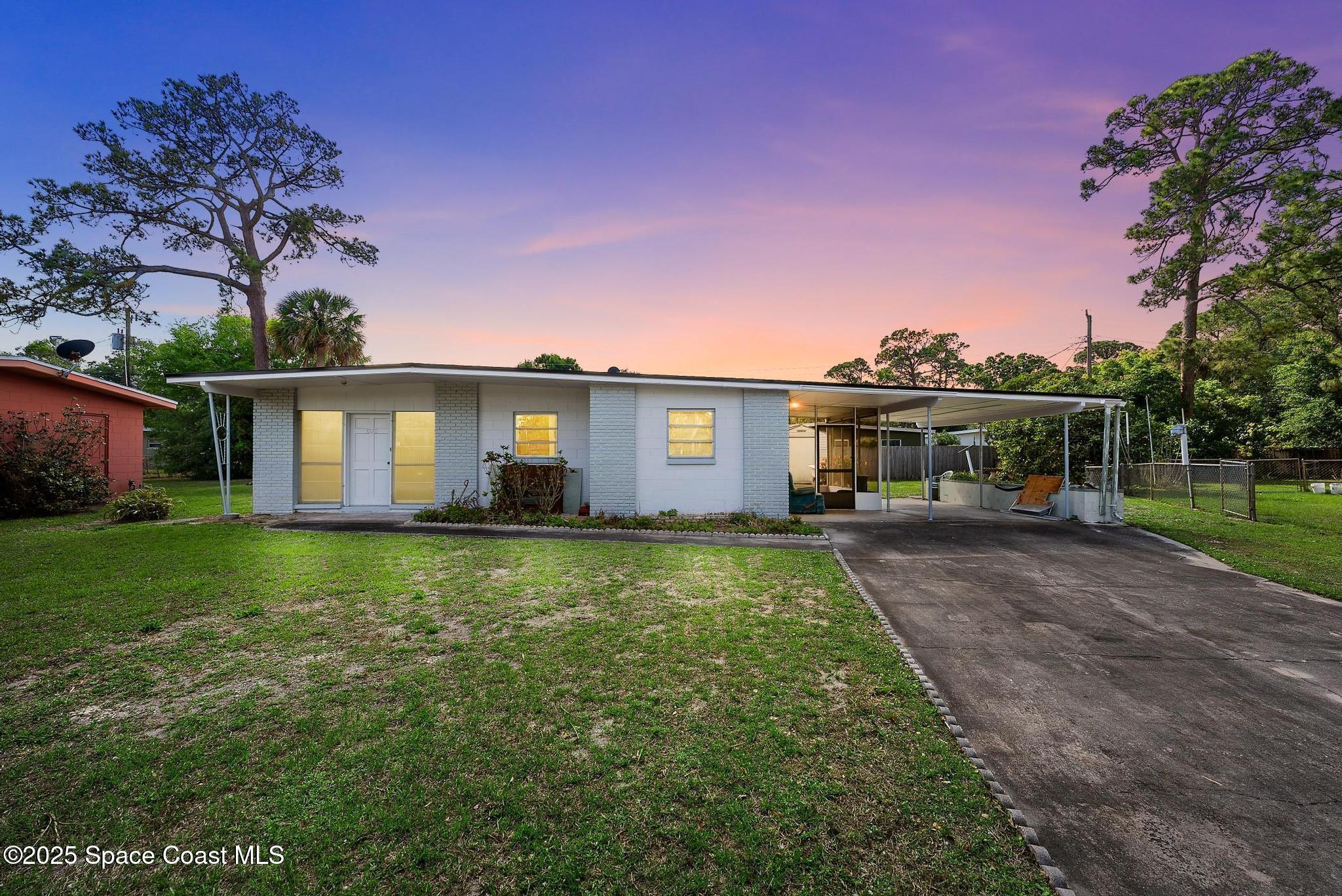3220 Royal Palm Court