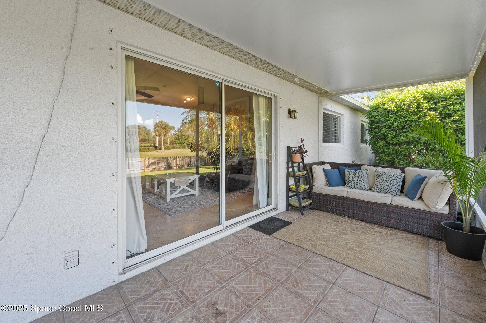 2544 Ventura Circle