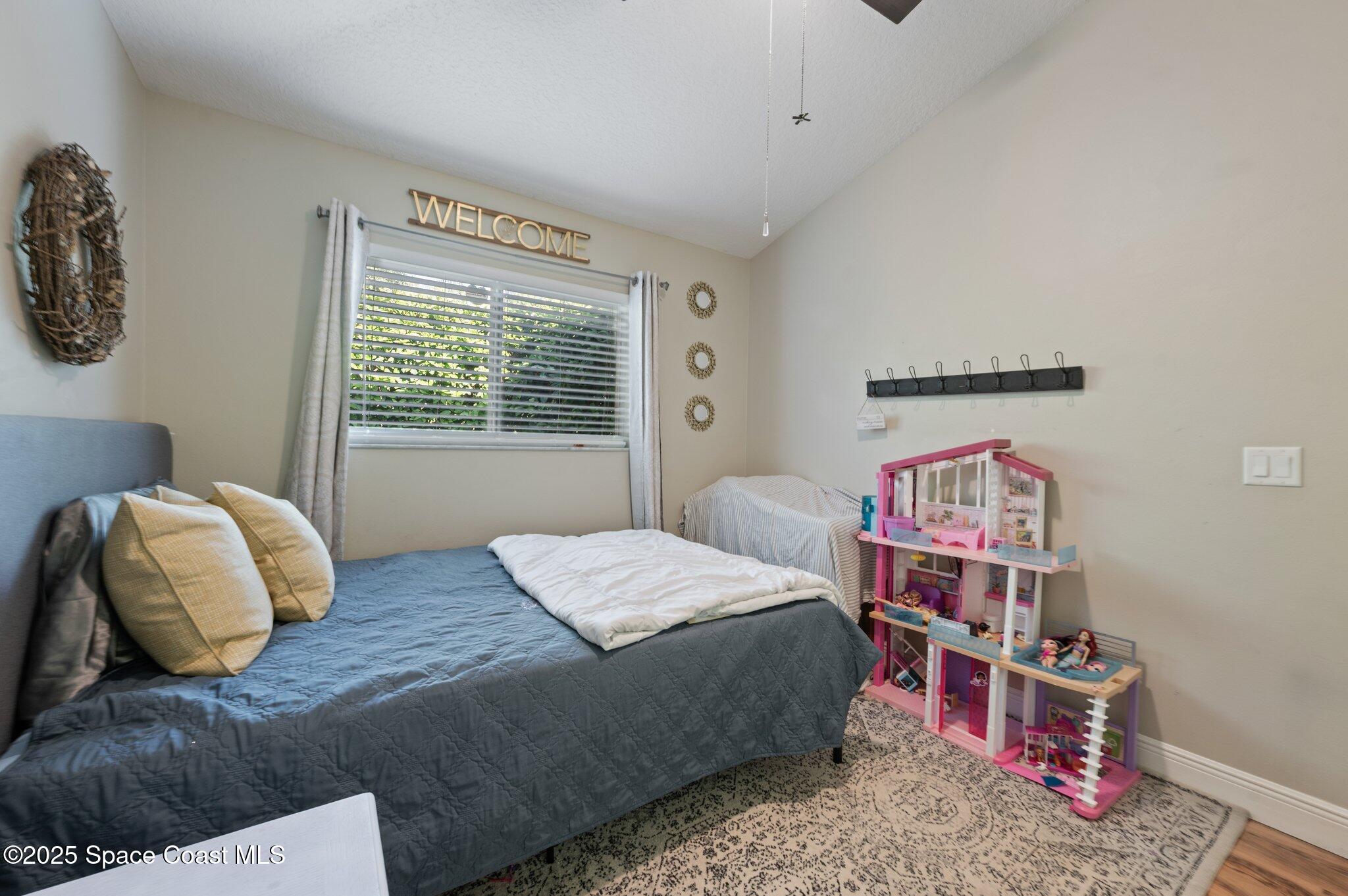 2544 Ventura Circle