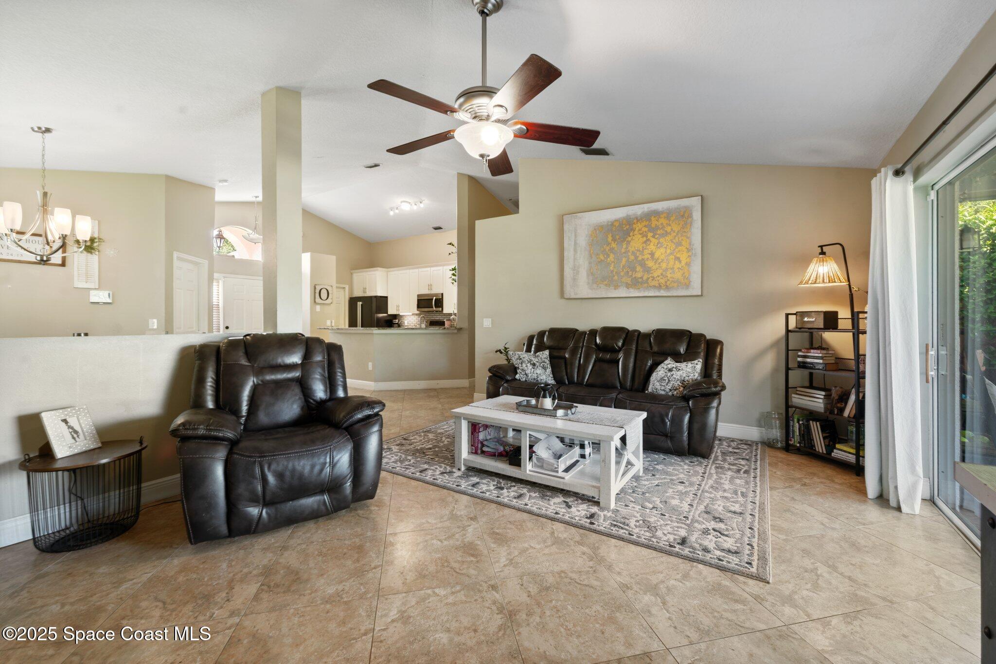 2544 Ventura Circle