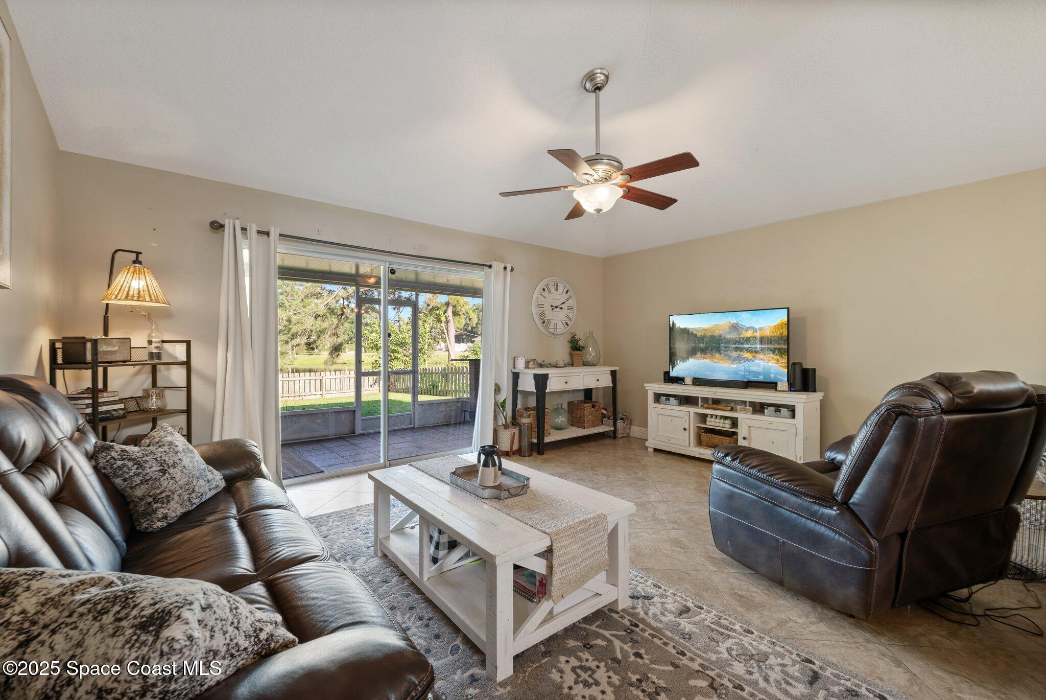 2544 Ventura Circle