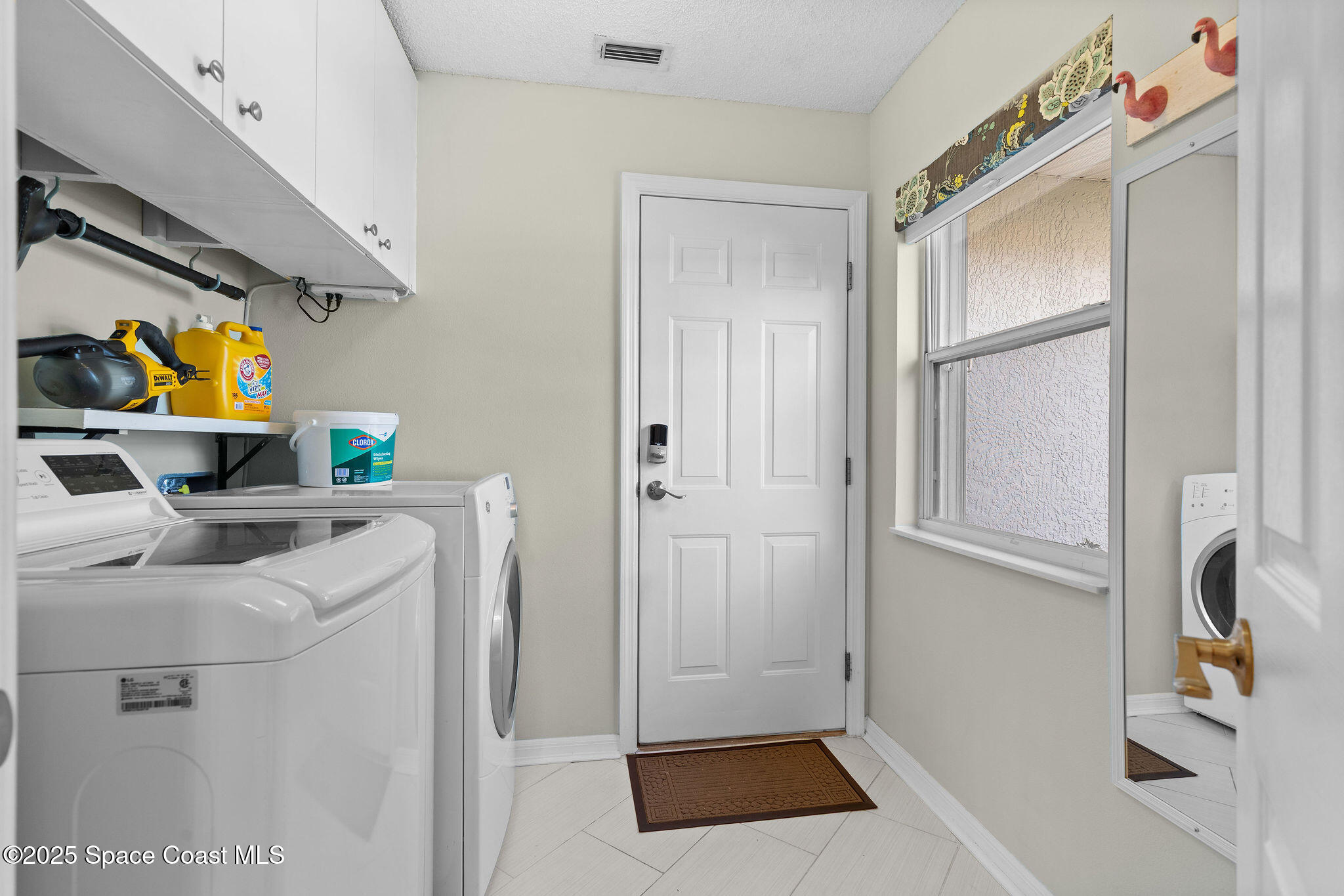 3964 Saint Armens Circle