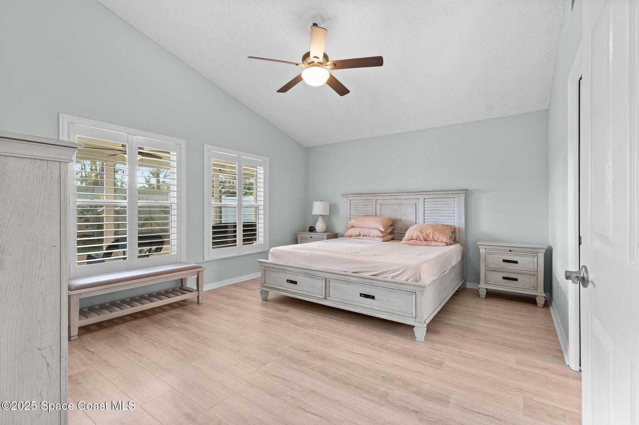 3964 Saint Armens Circle