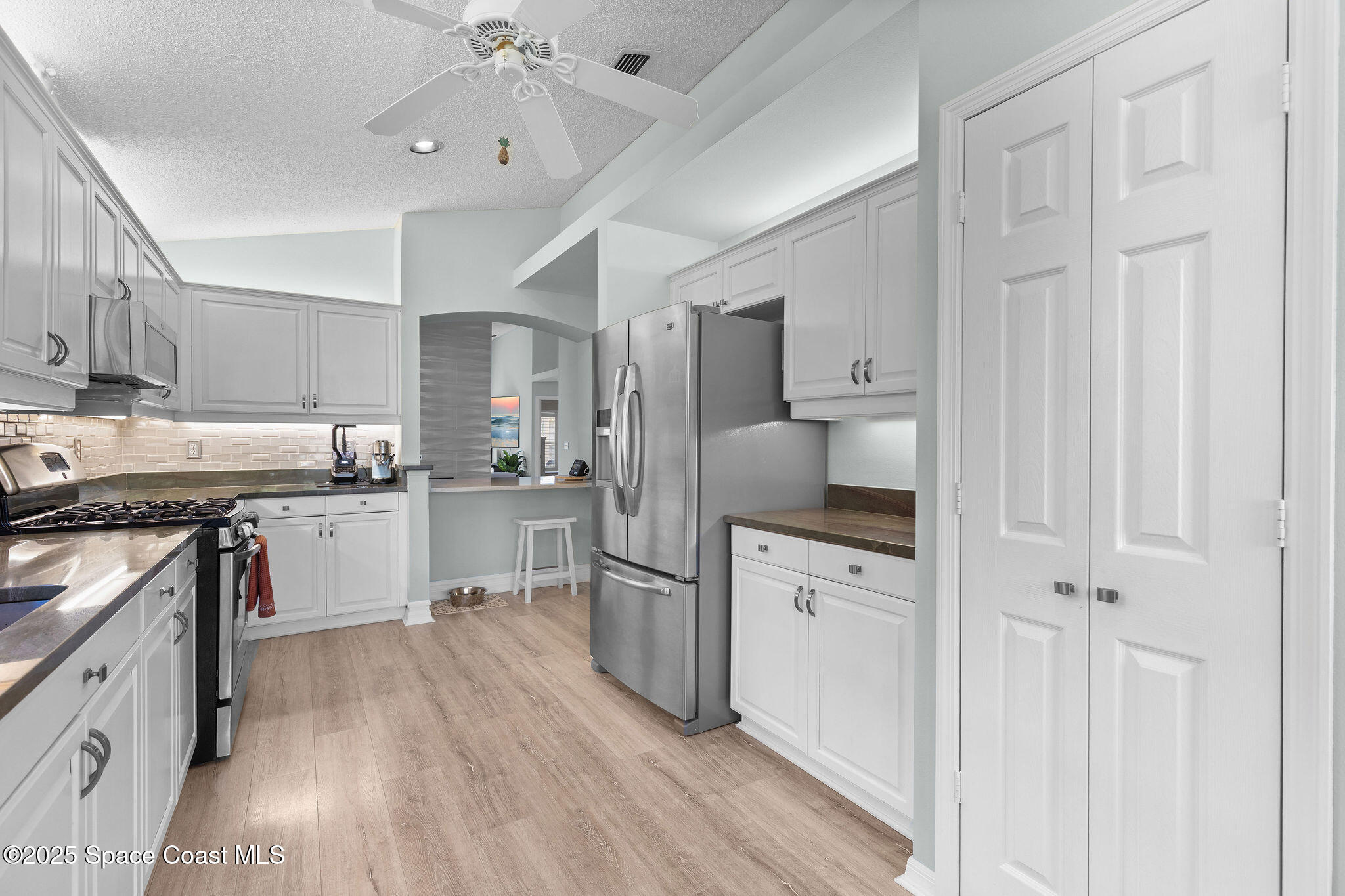 3964 Saint Armens Circle