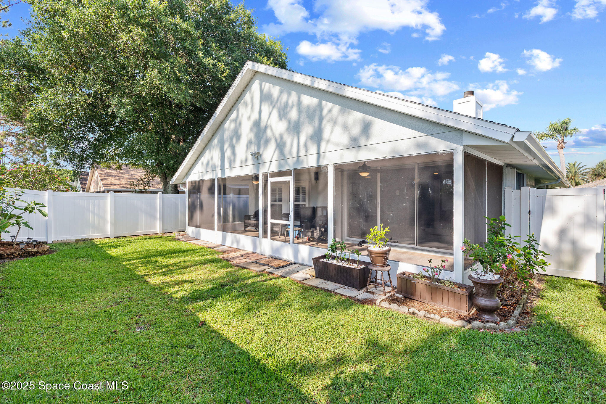 3964 Saint Armens Circle