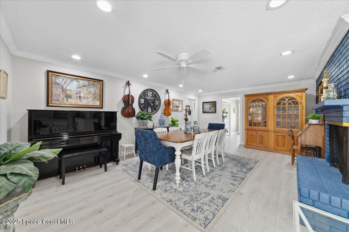 60 Alhambra Drive