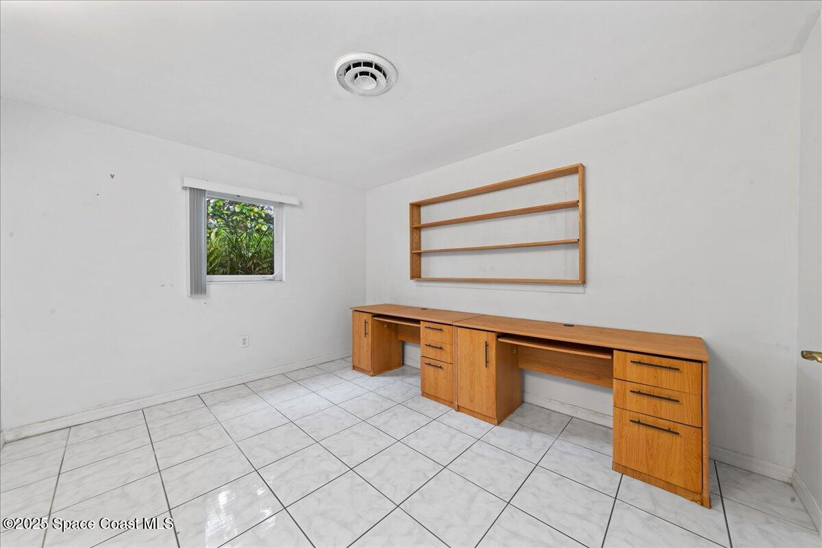 10100 S Tropical Trail