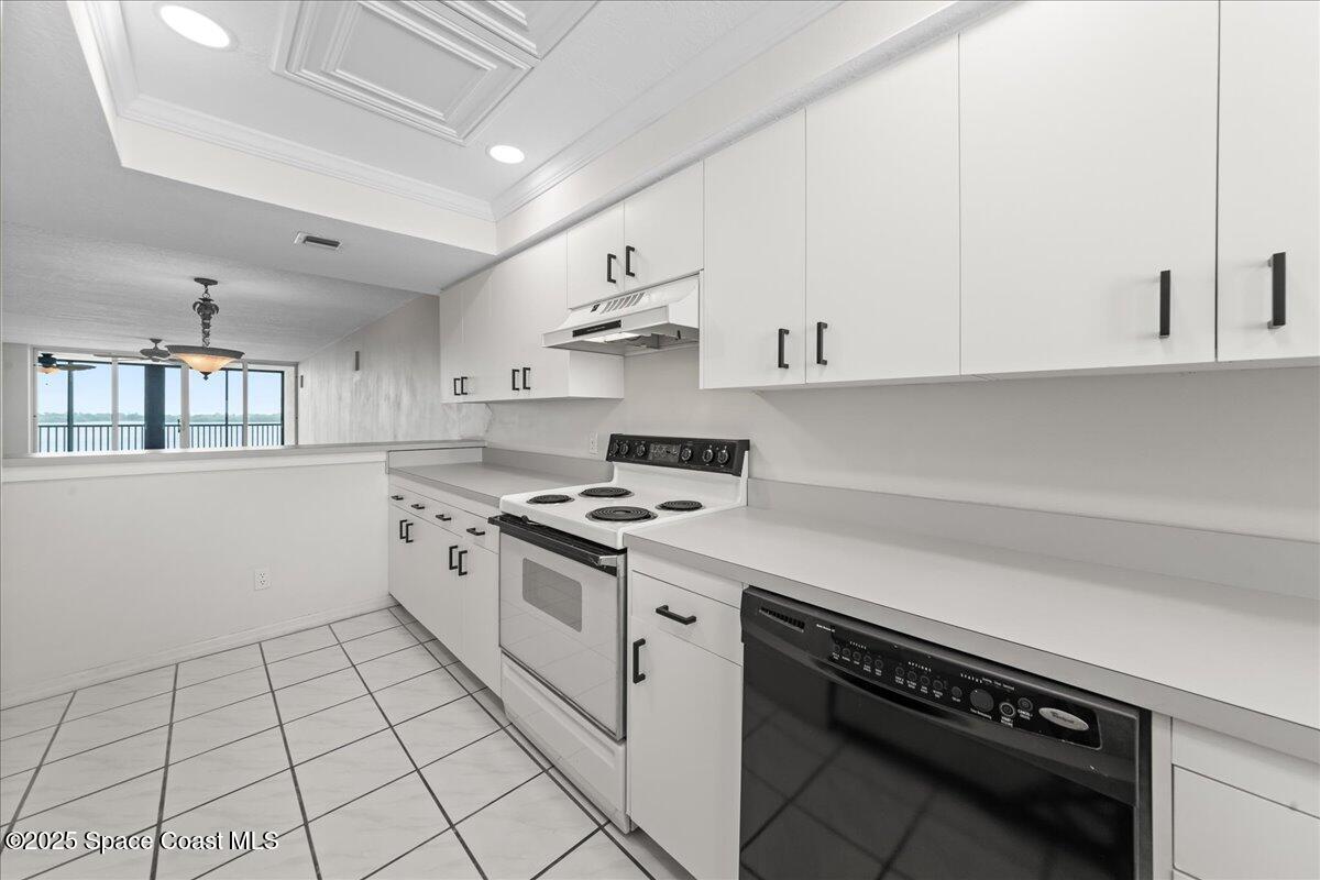 300 S Sykes Creek Parkway 405