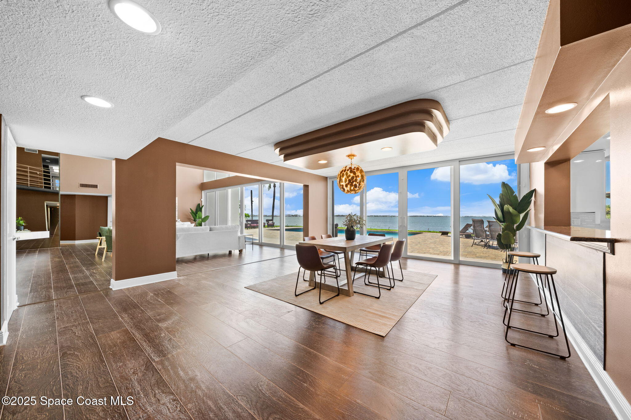 84 Country Club Road