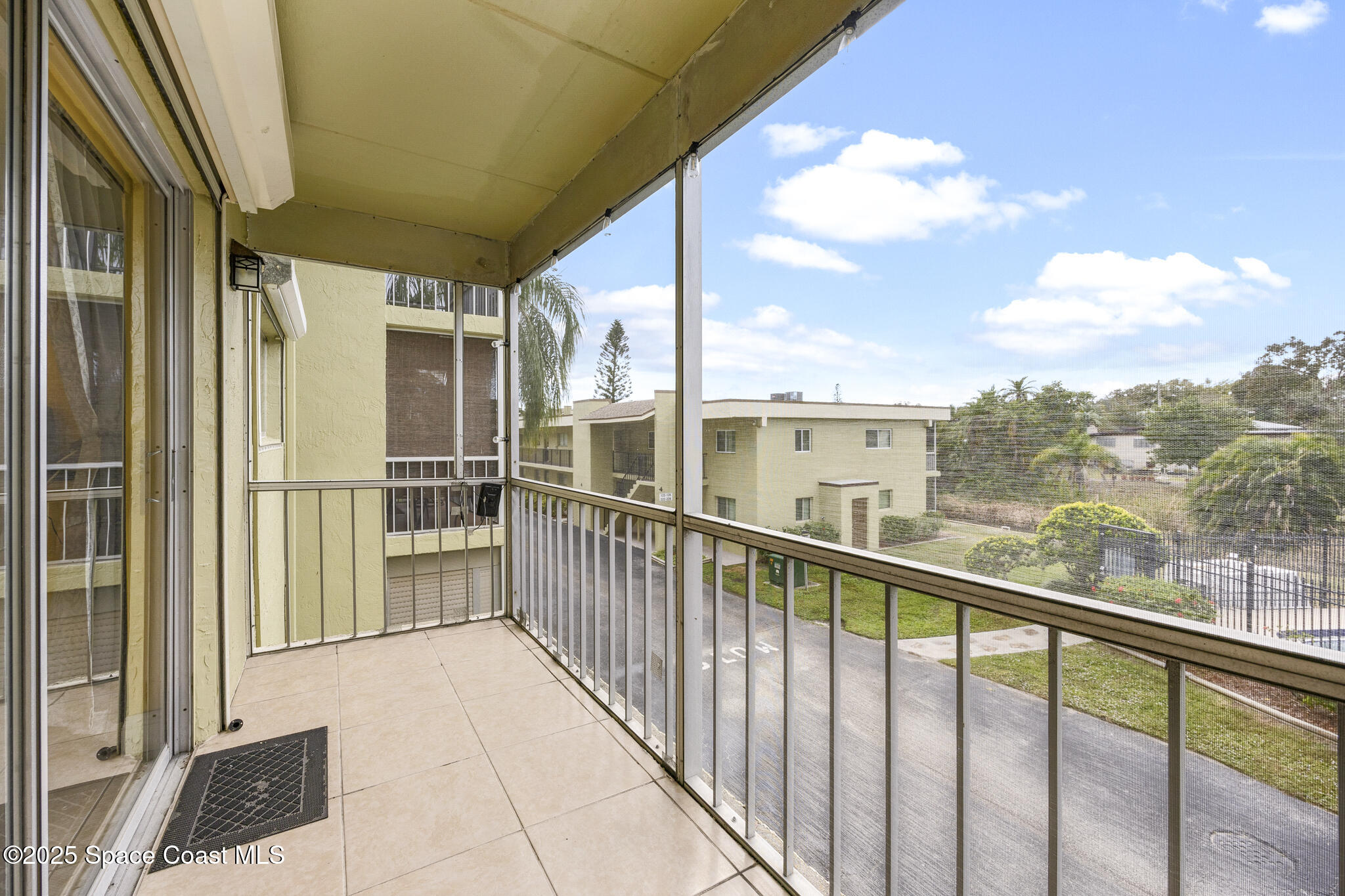 1001 W Eau Gallie Boulevard, 211