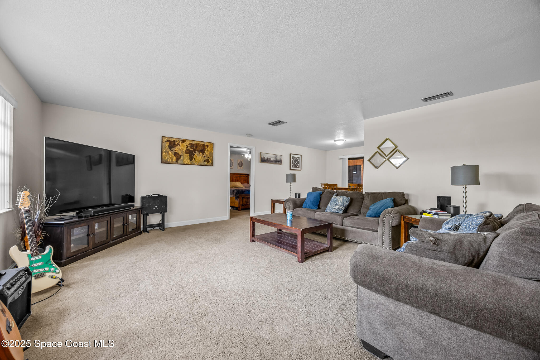 2075 King Richard Drive
