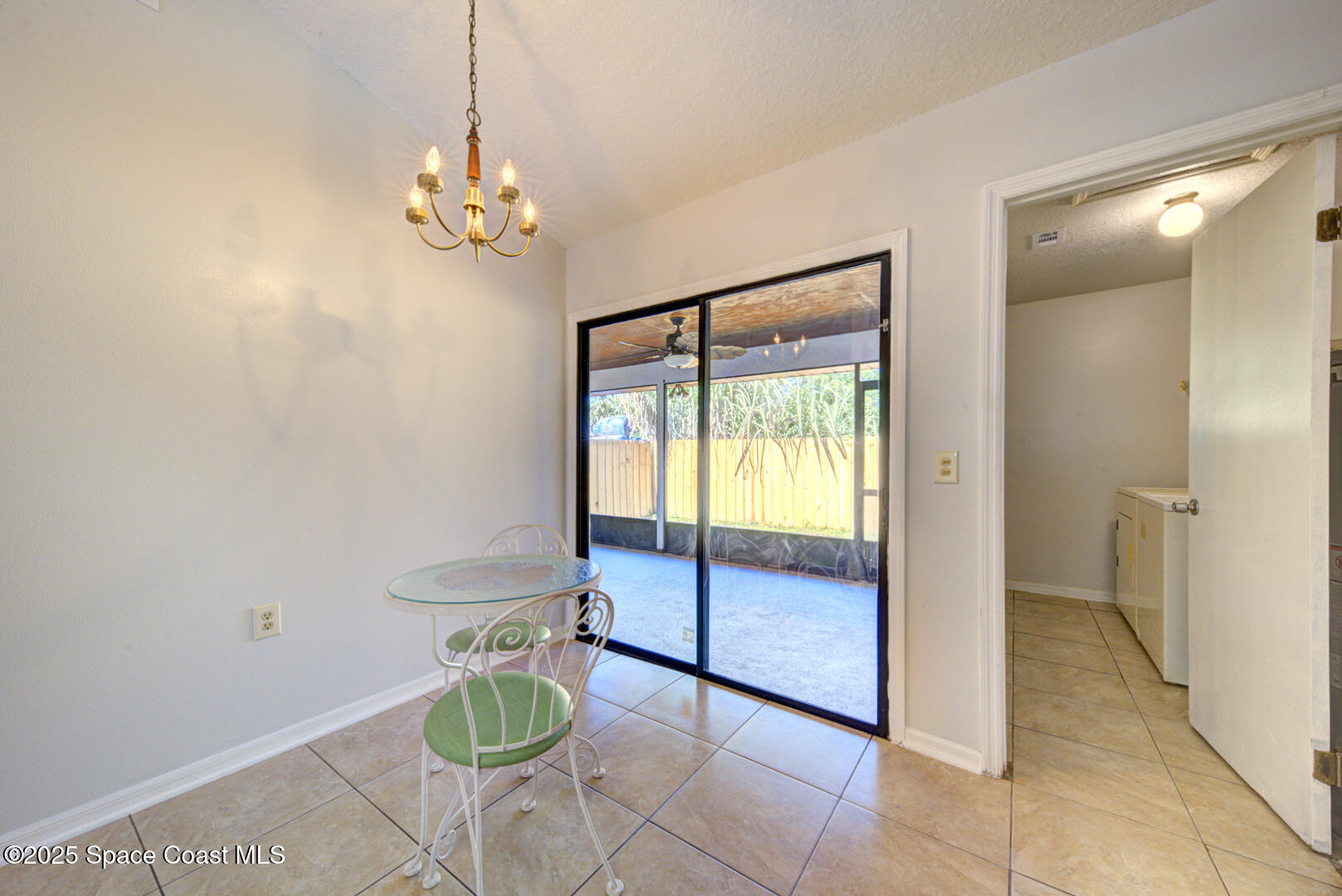 1222 Shady Pines Lane