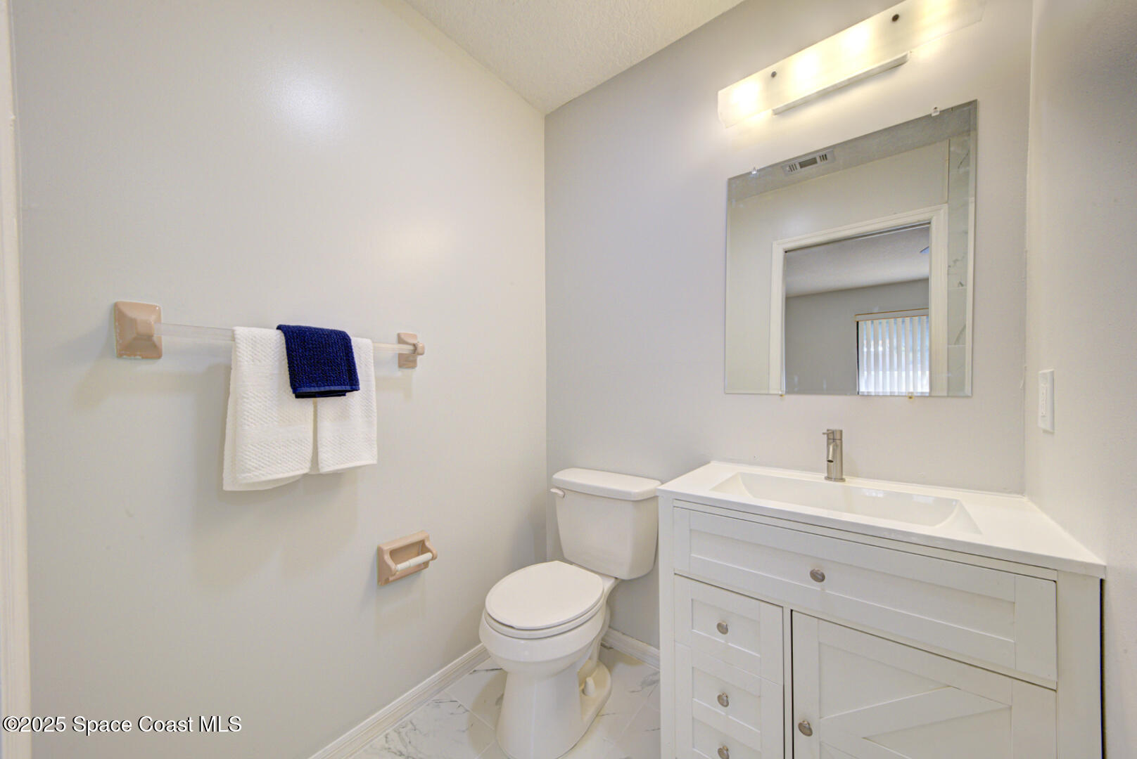 1222 Shady Pines Lane