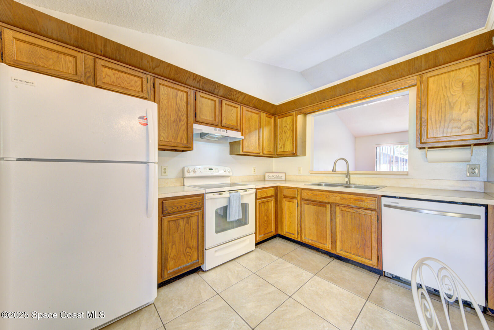 1222 Shady Pines Lane