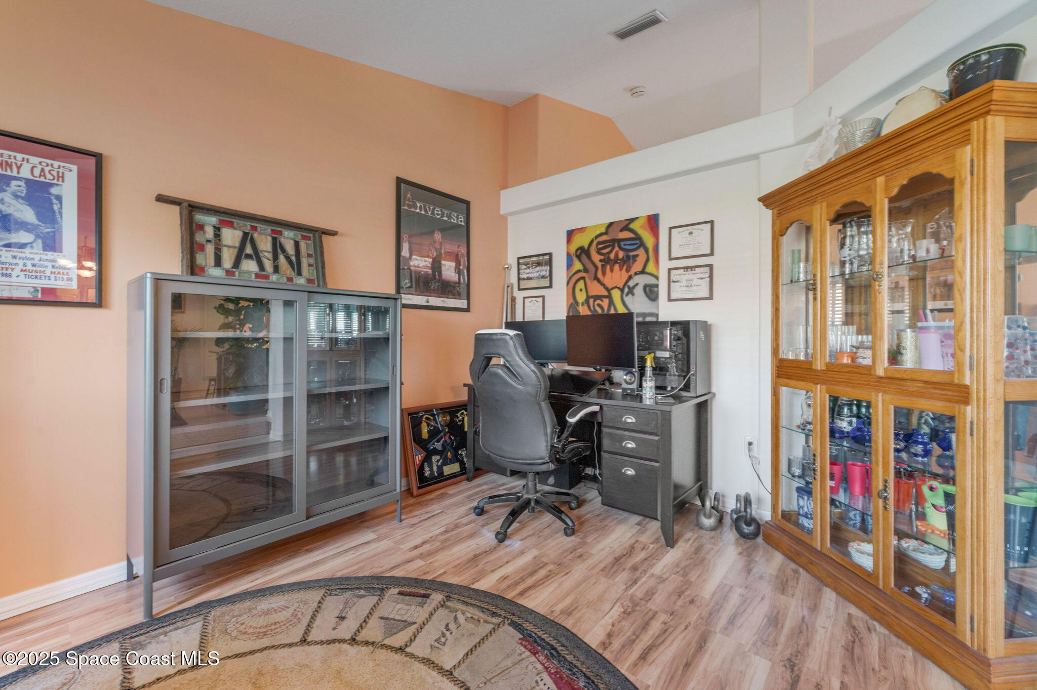 6784 Opal Avenue