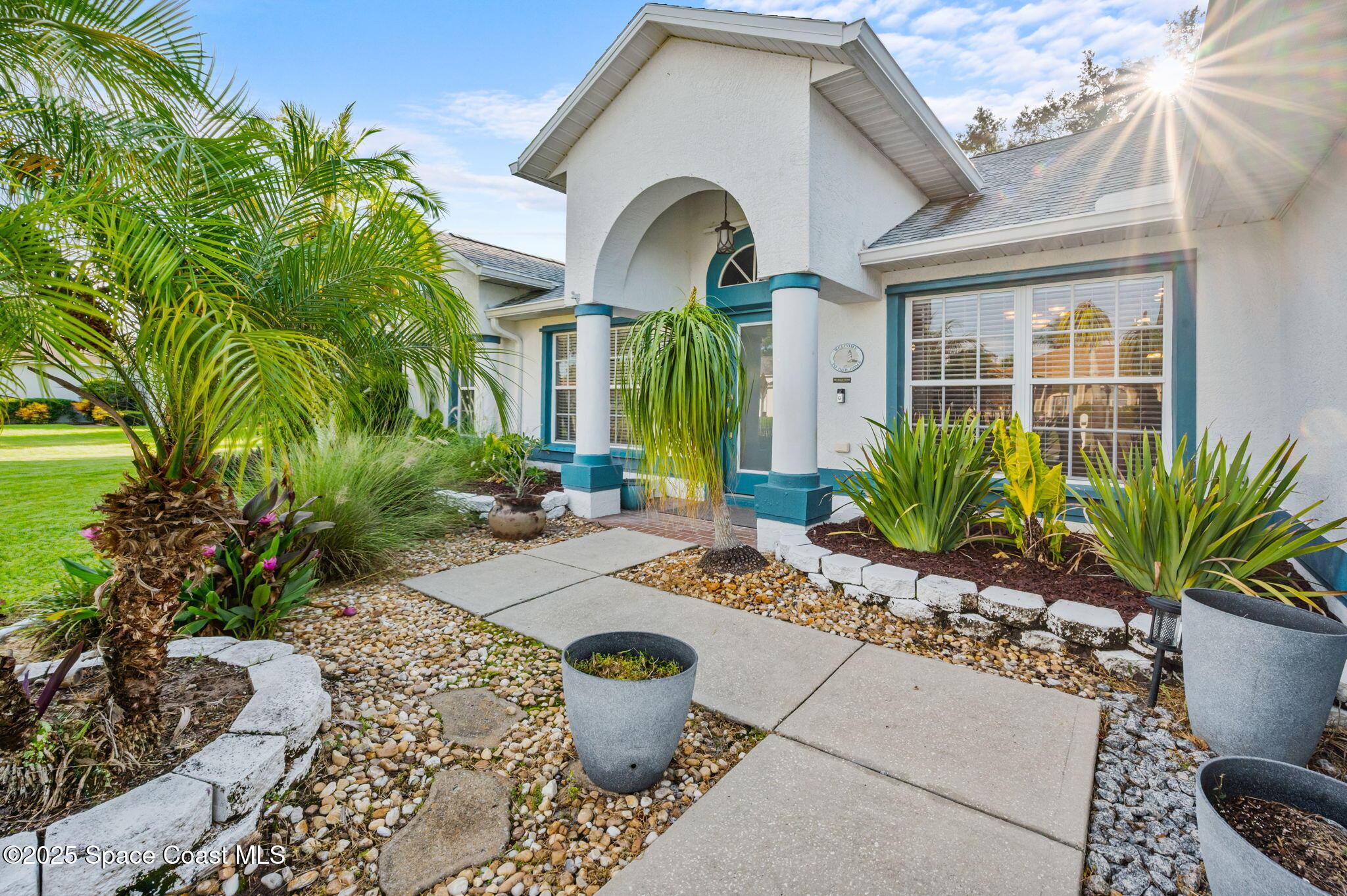 6784 Opal Avenue