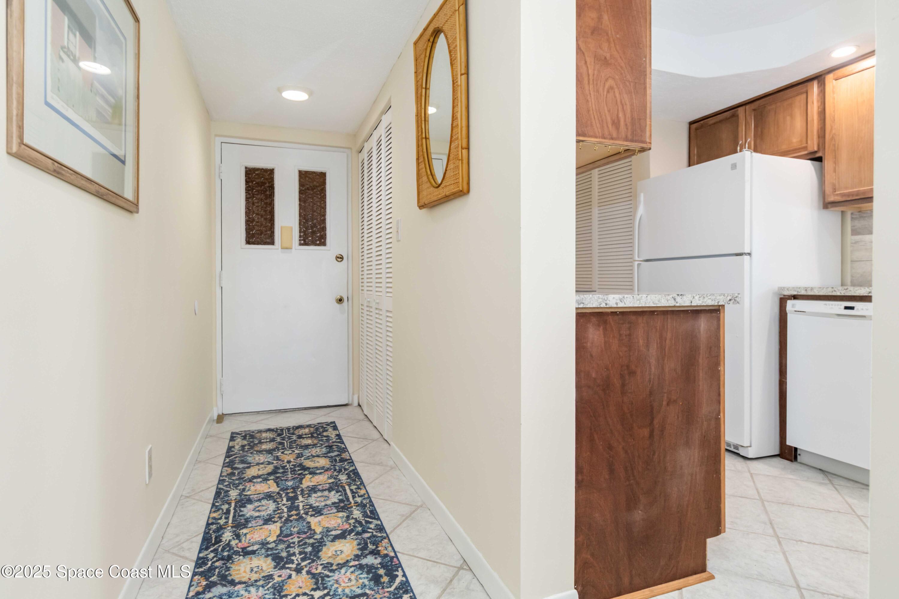383 N Atlantic Avenue, 101