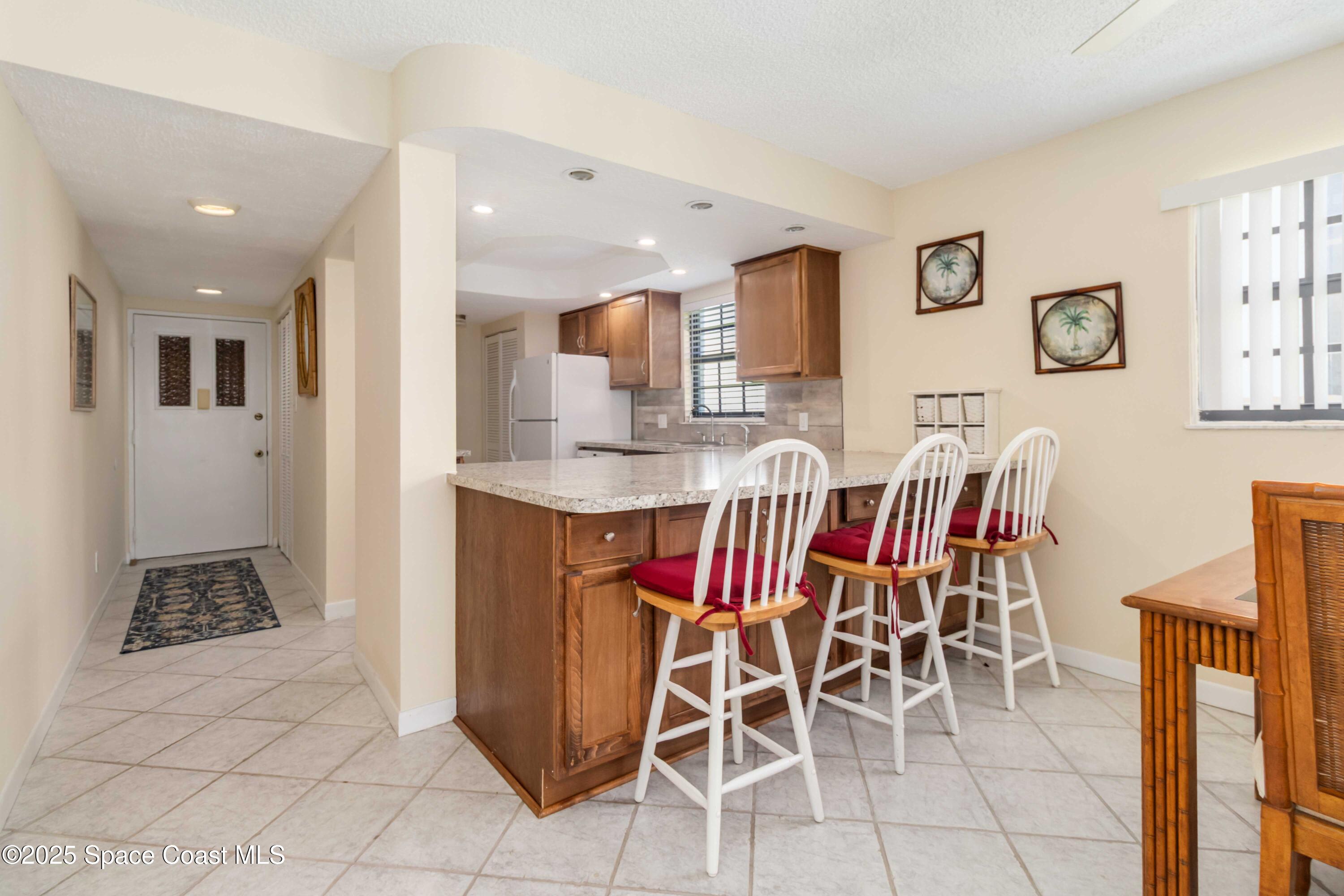 383 N Atlantic Avenue, 101