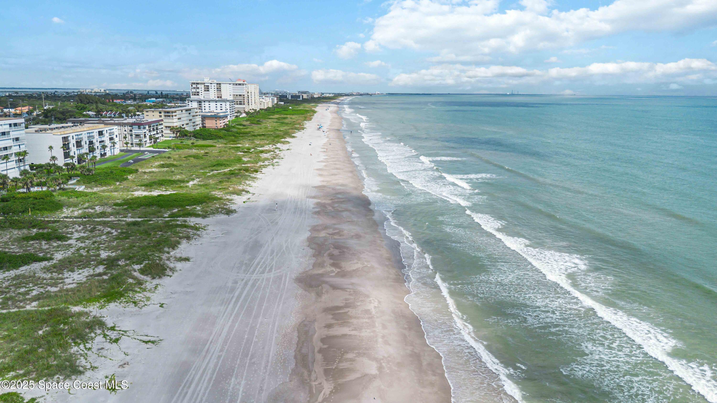 383 N Atlantic Avenue, 101