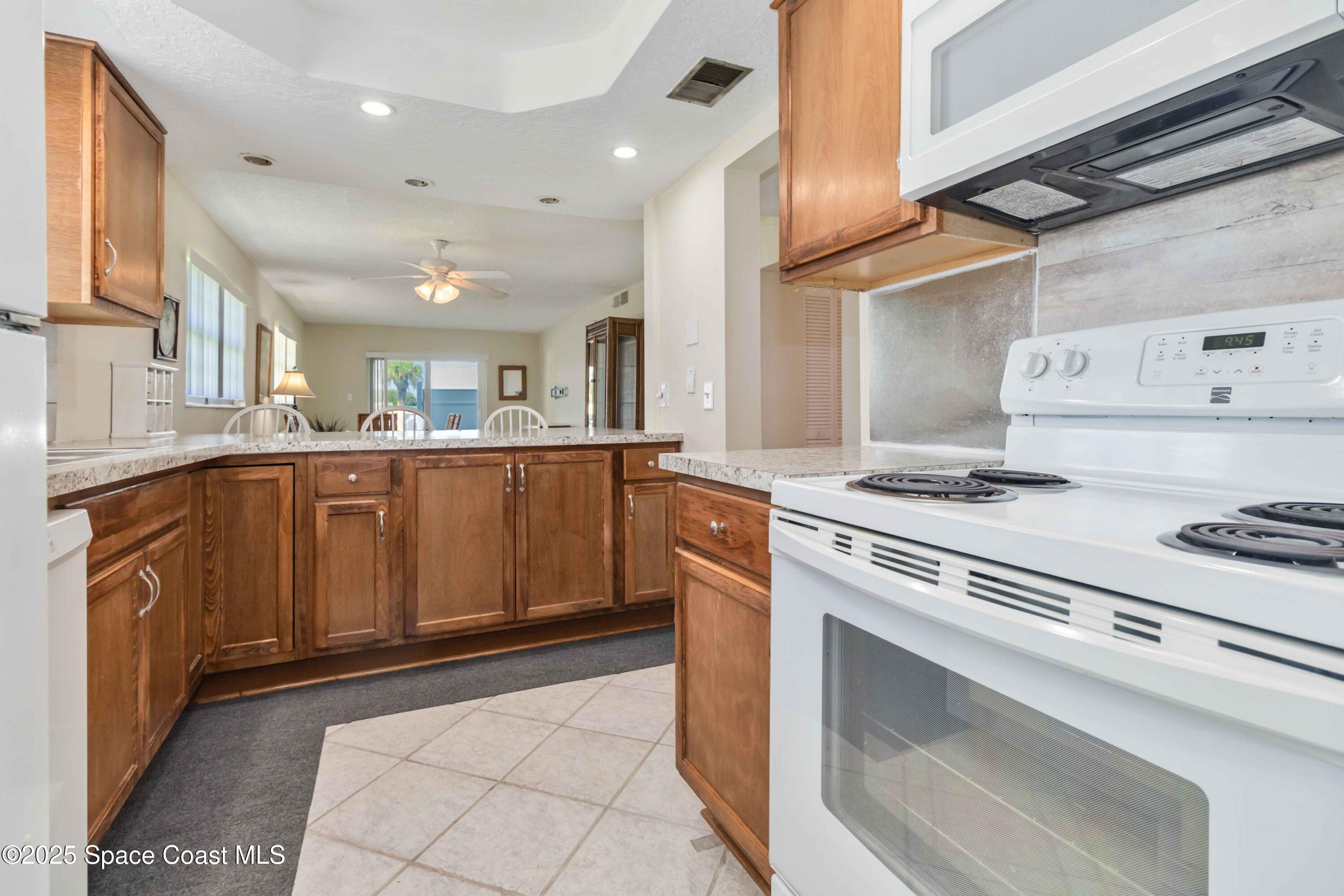 383 N Atlantic Avenue, 101