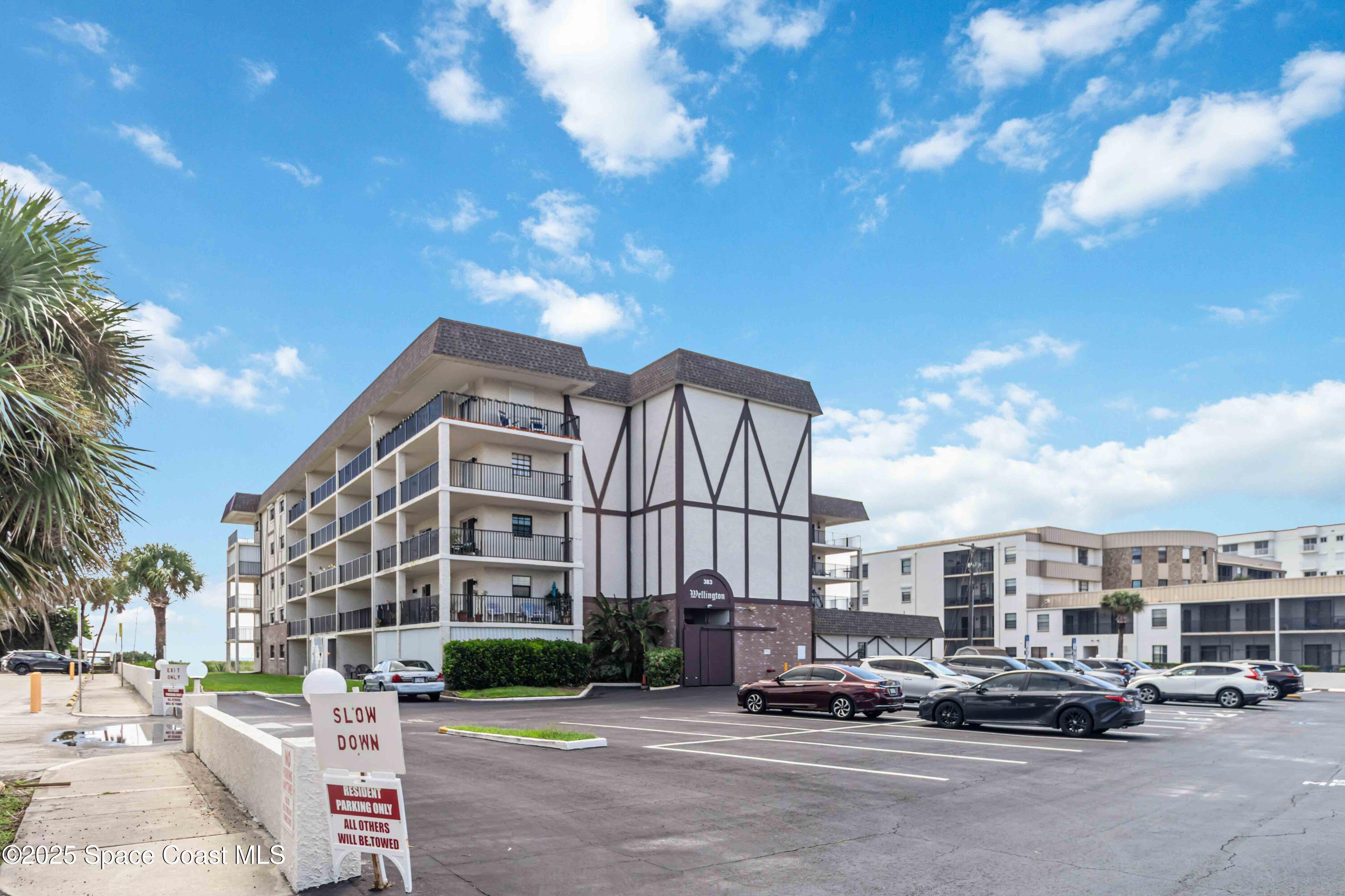 383 N Atlantic Avenue, 101