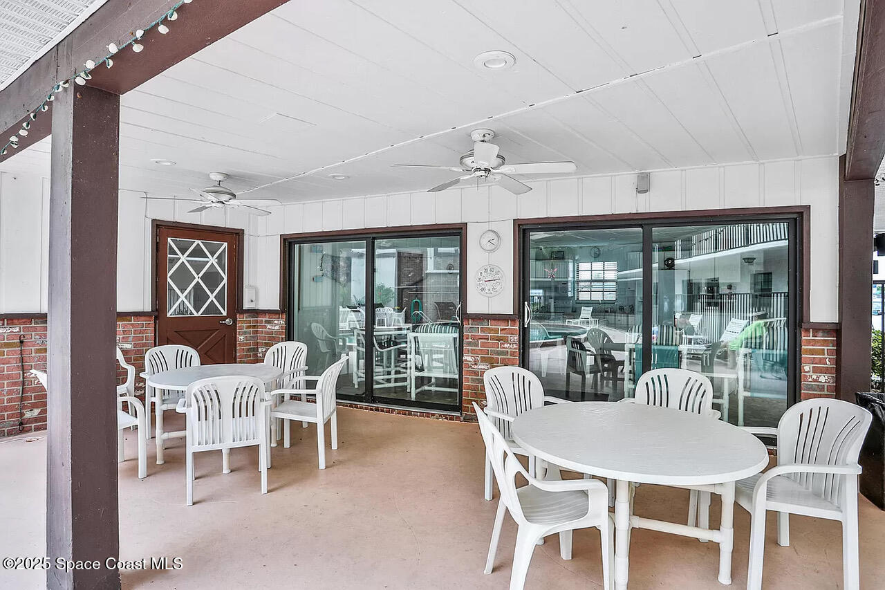 383 N Atlantic Avenue, 101