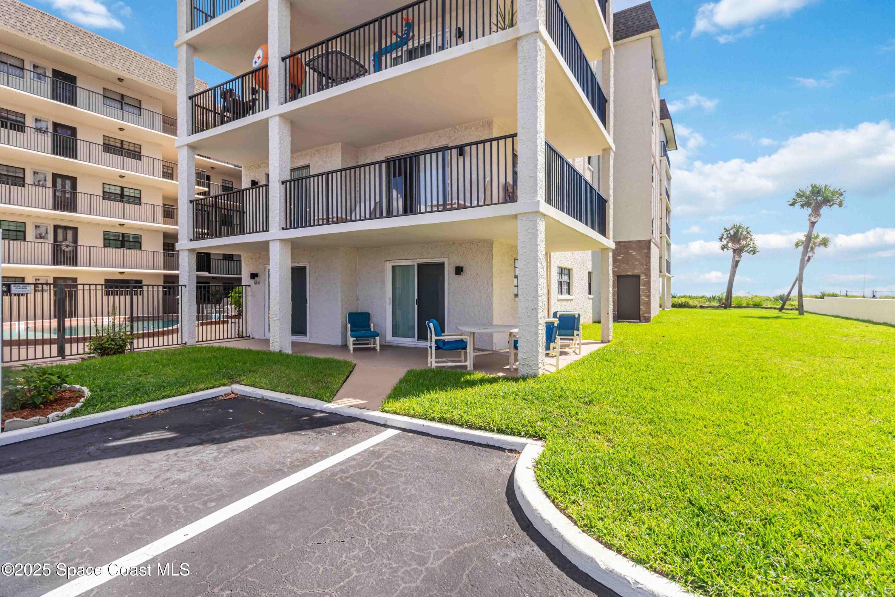 383 N Atlantic Avenue, 101