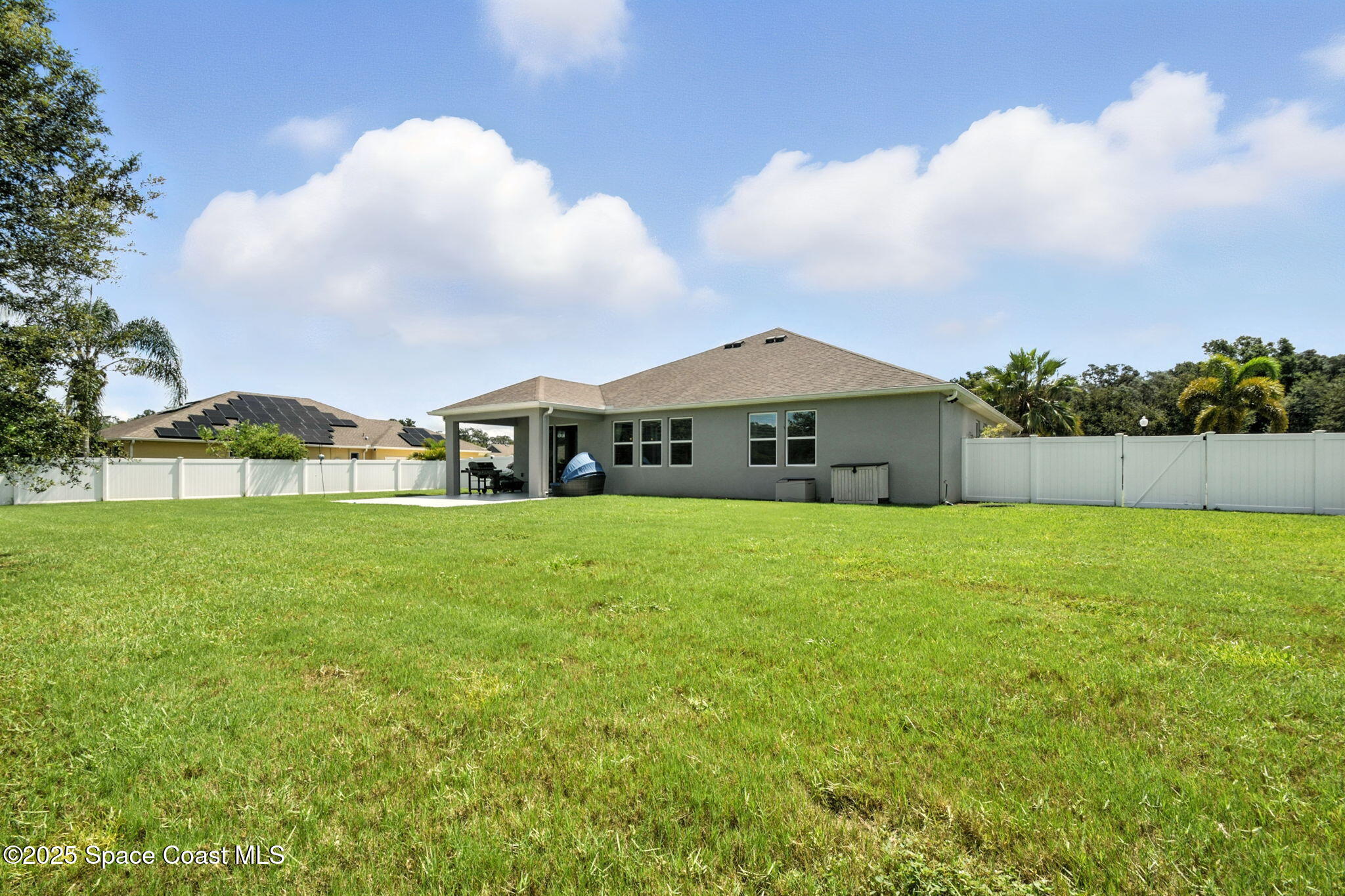 4176 Golden Willow Circle