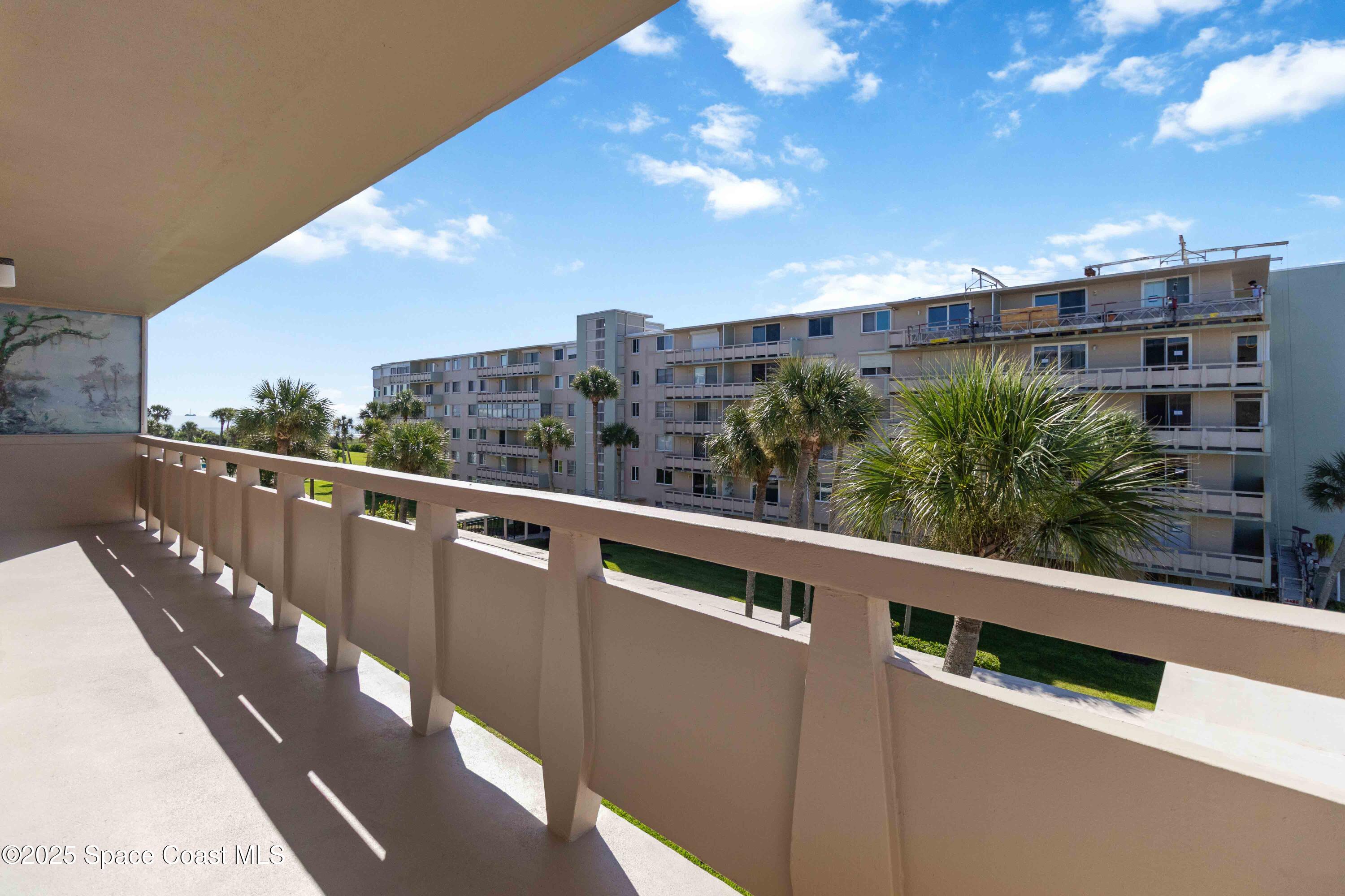 2020 N Atlantic Avenue 402-N