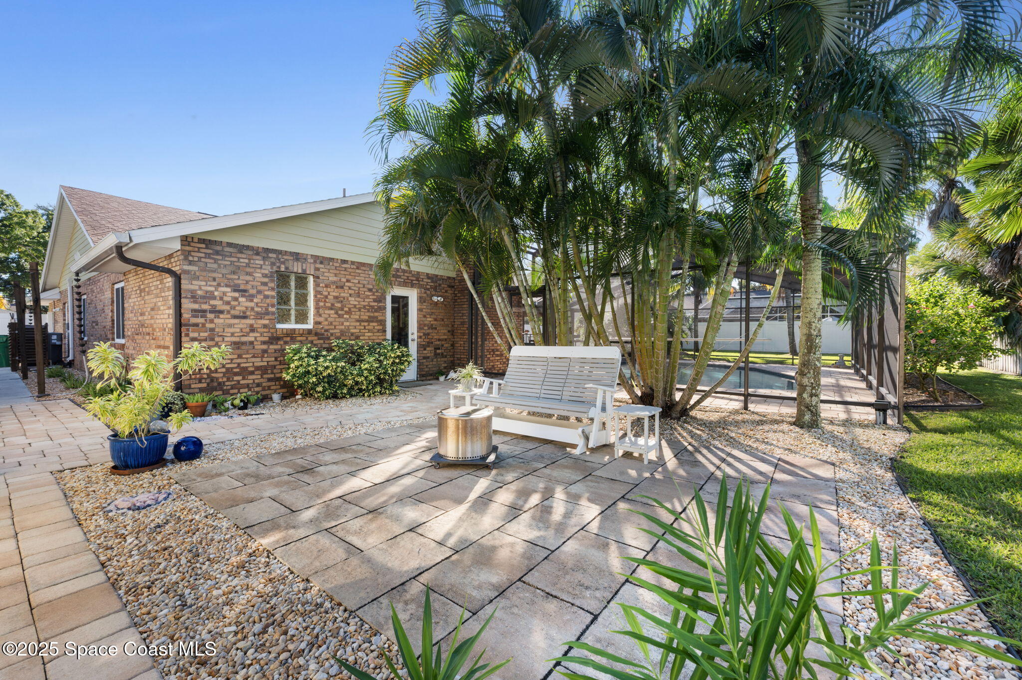 1215 Old Parsonage Drive