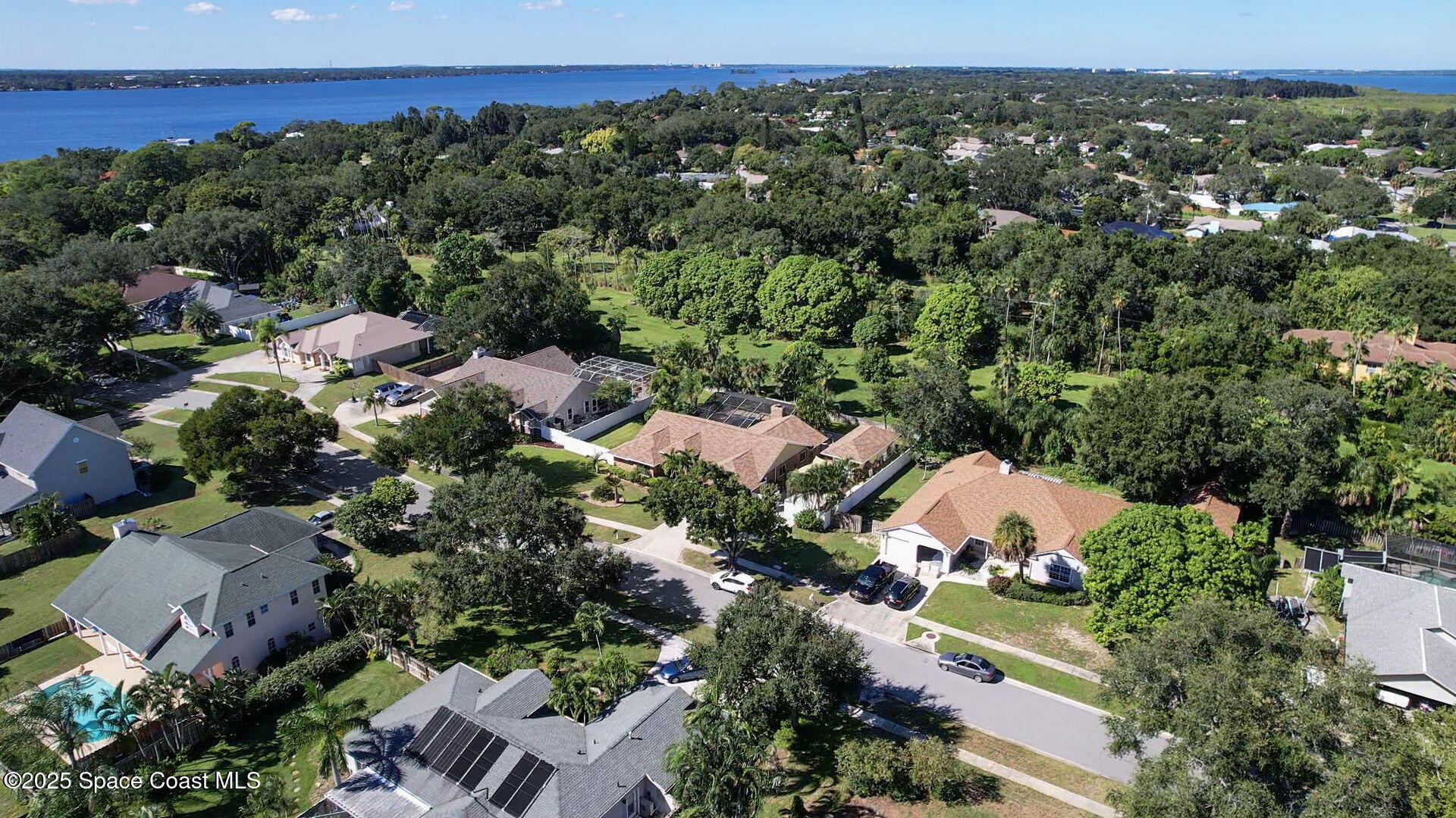 1215 Old Parsonage Drive