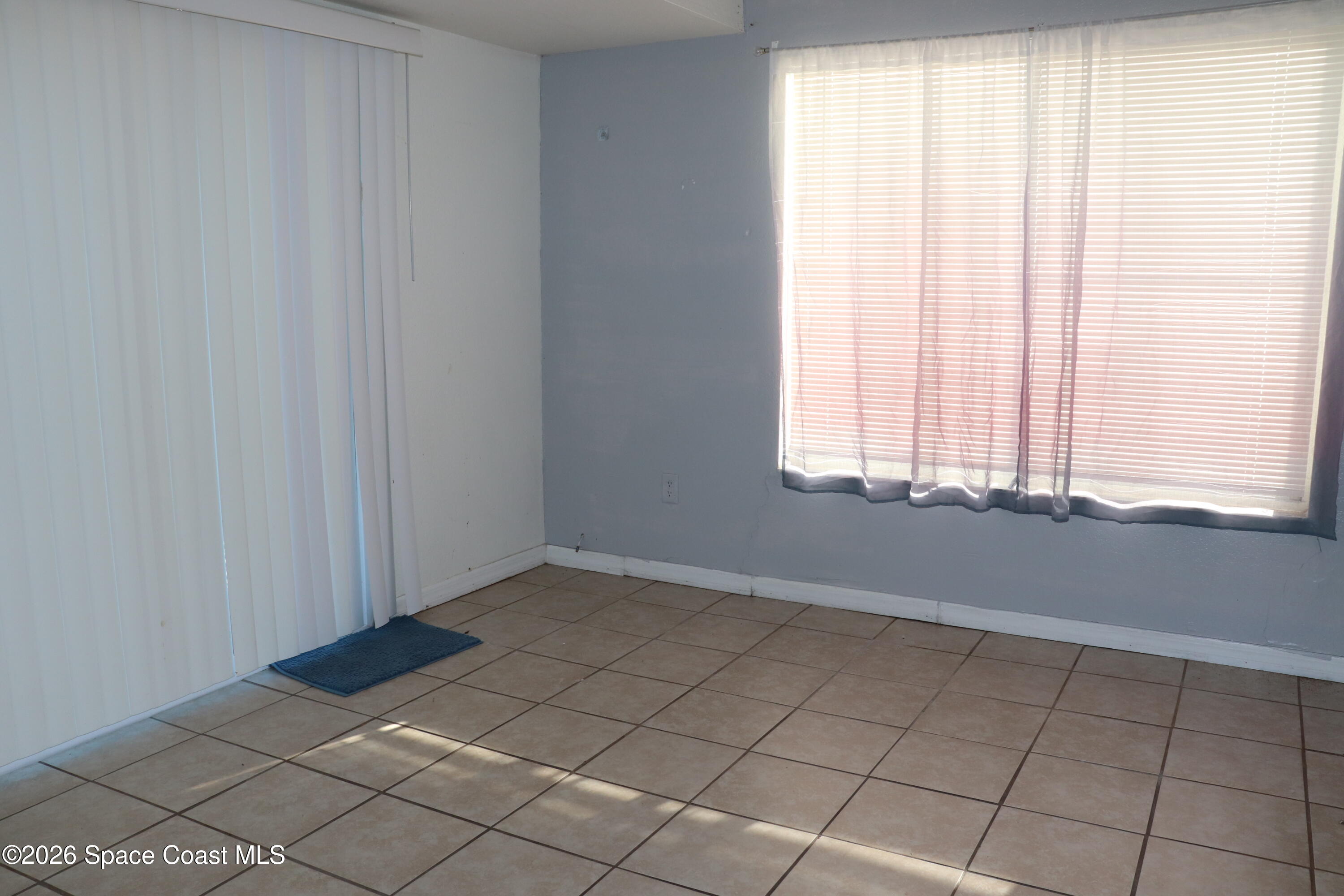 1204 Linmoor Circle NE