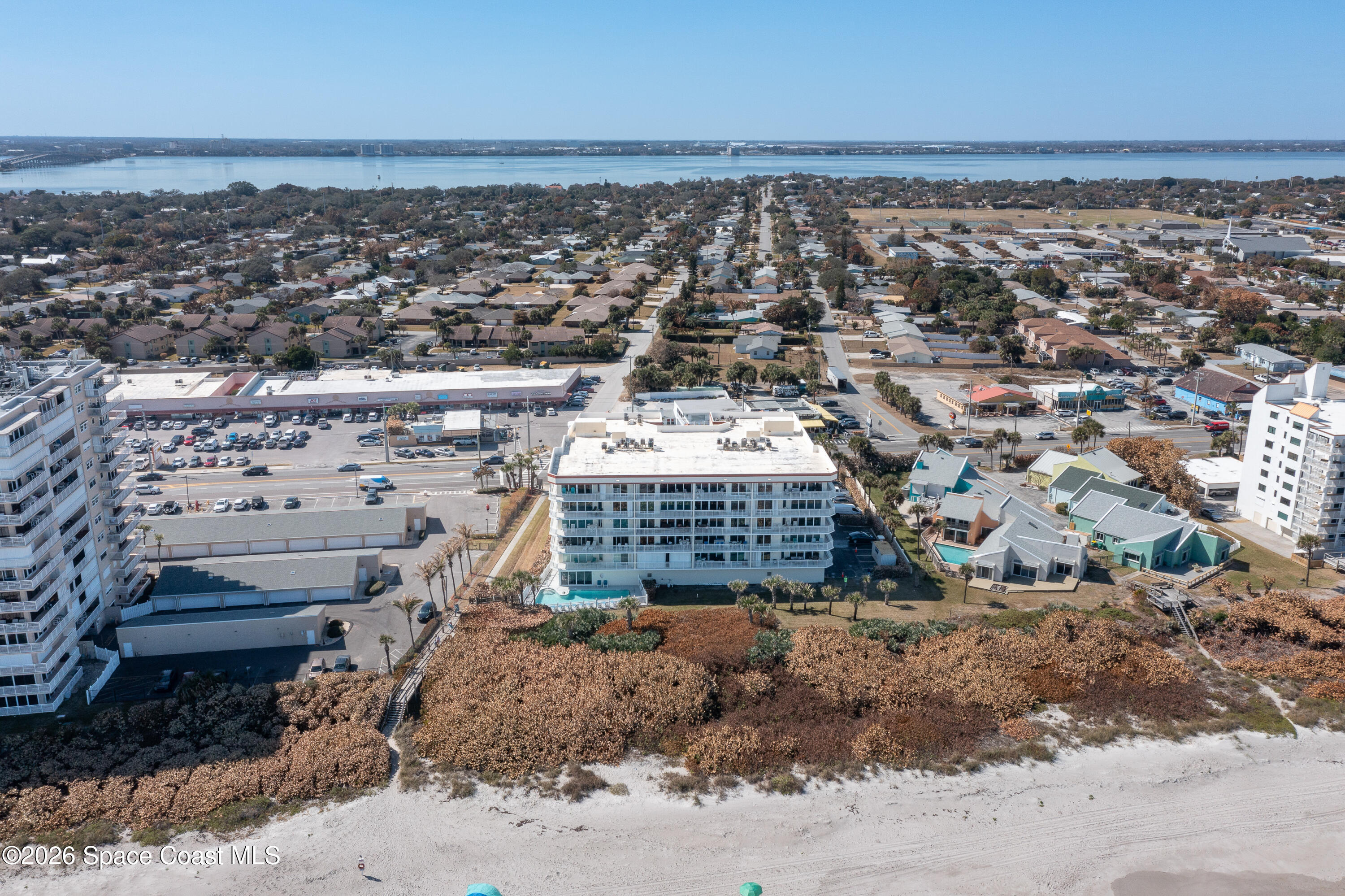925 N Highway A1a 305