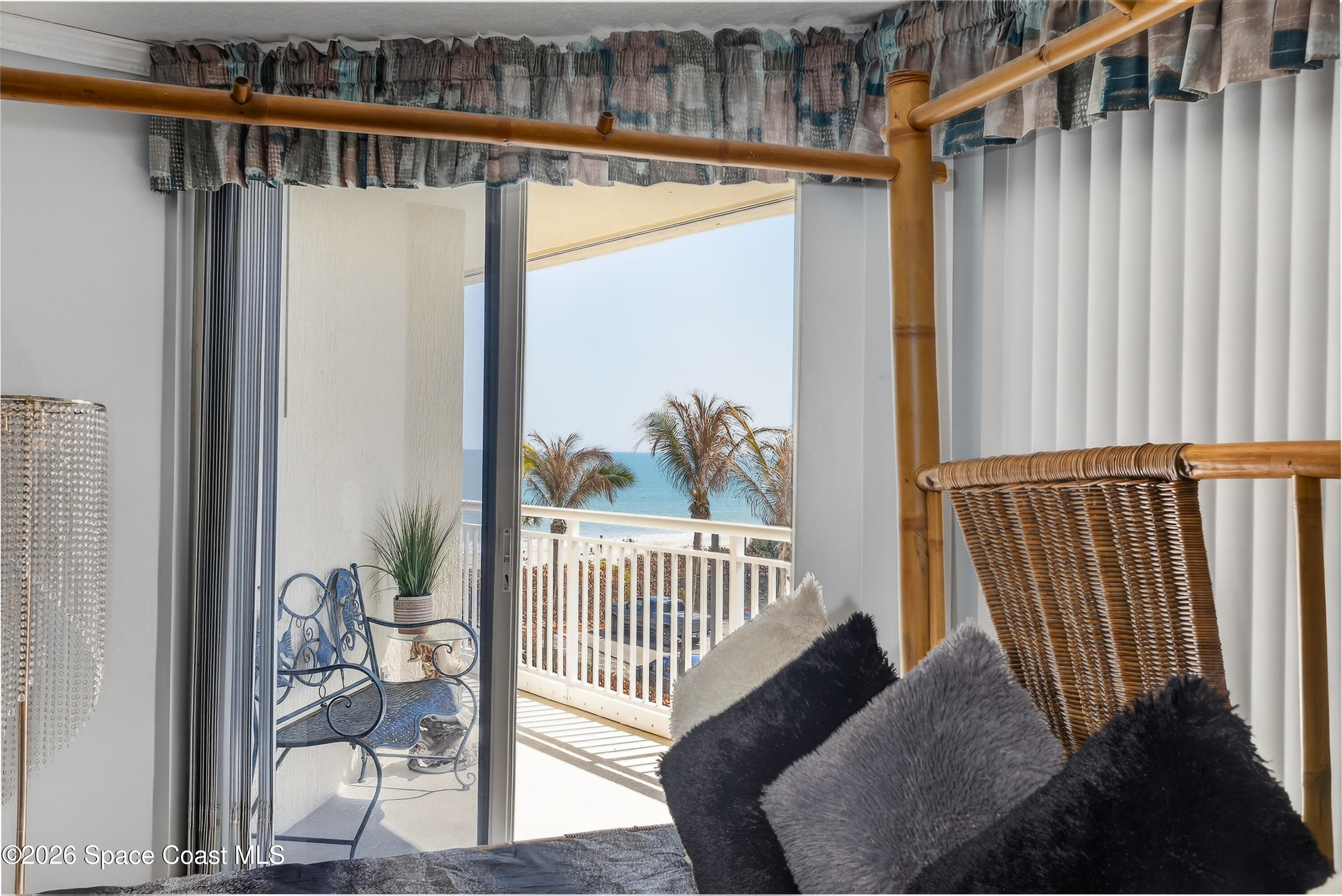 925 N Highway A1a 305