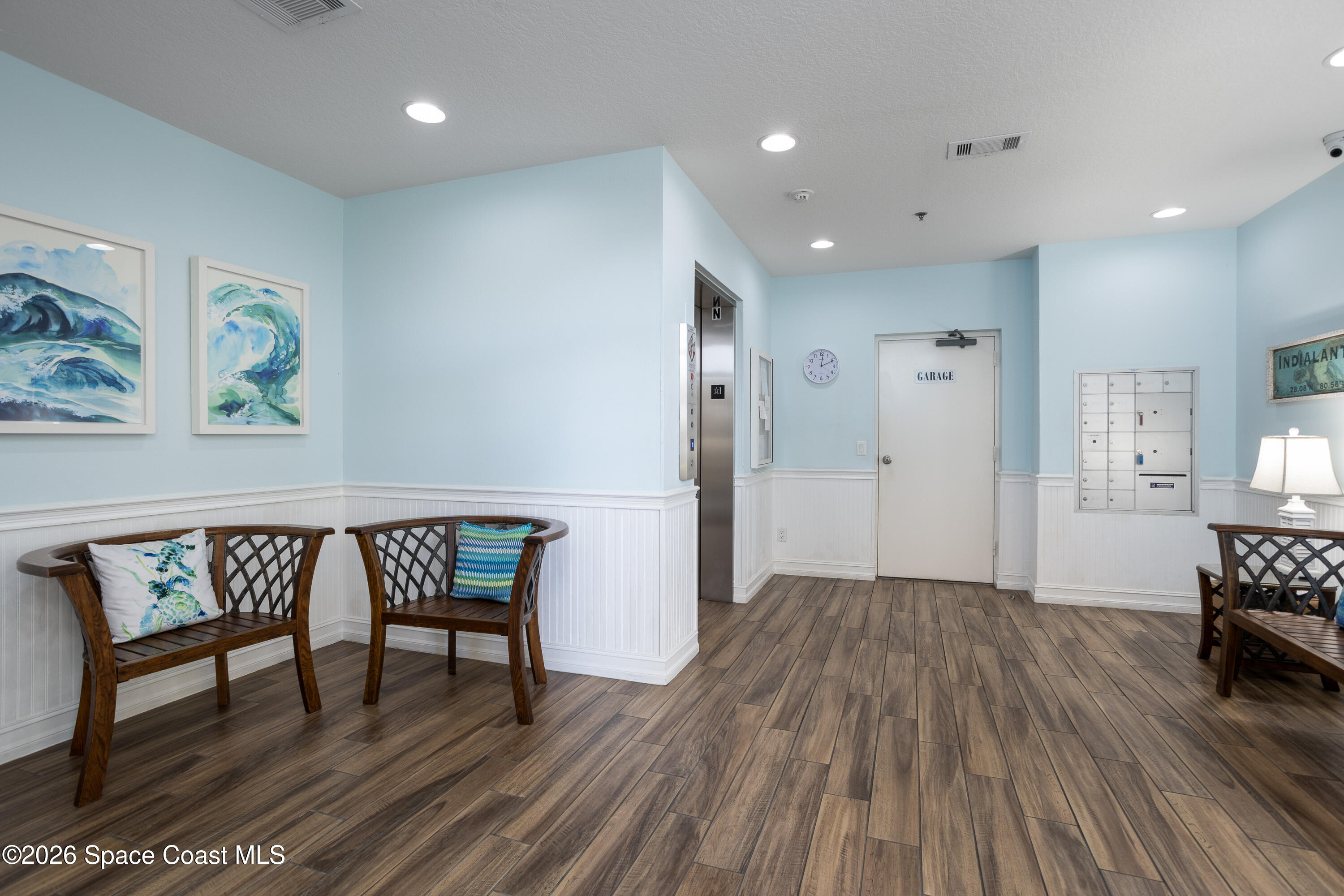 925 N Highway A1a 305