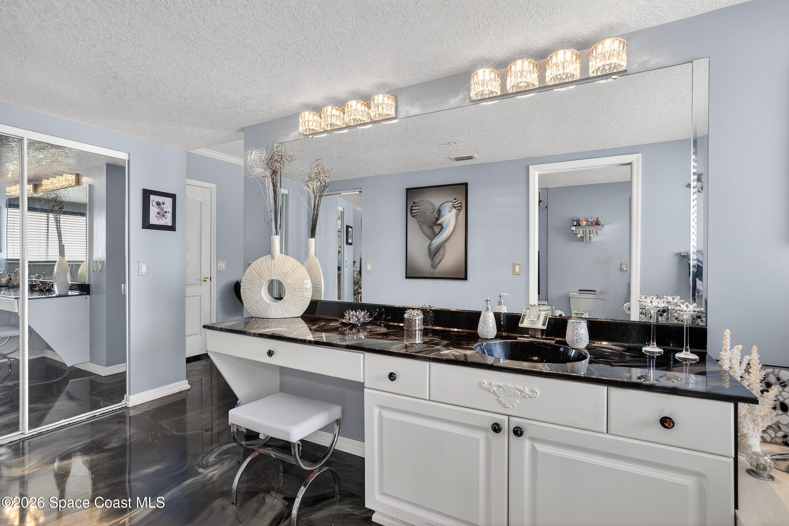 925 N Highway A1a 305