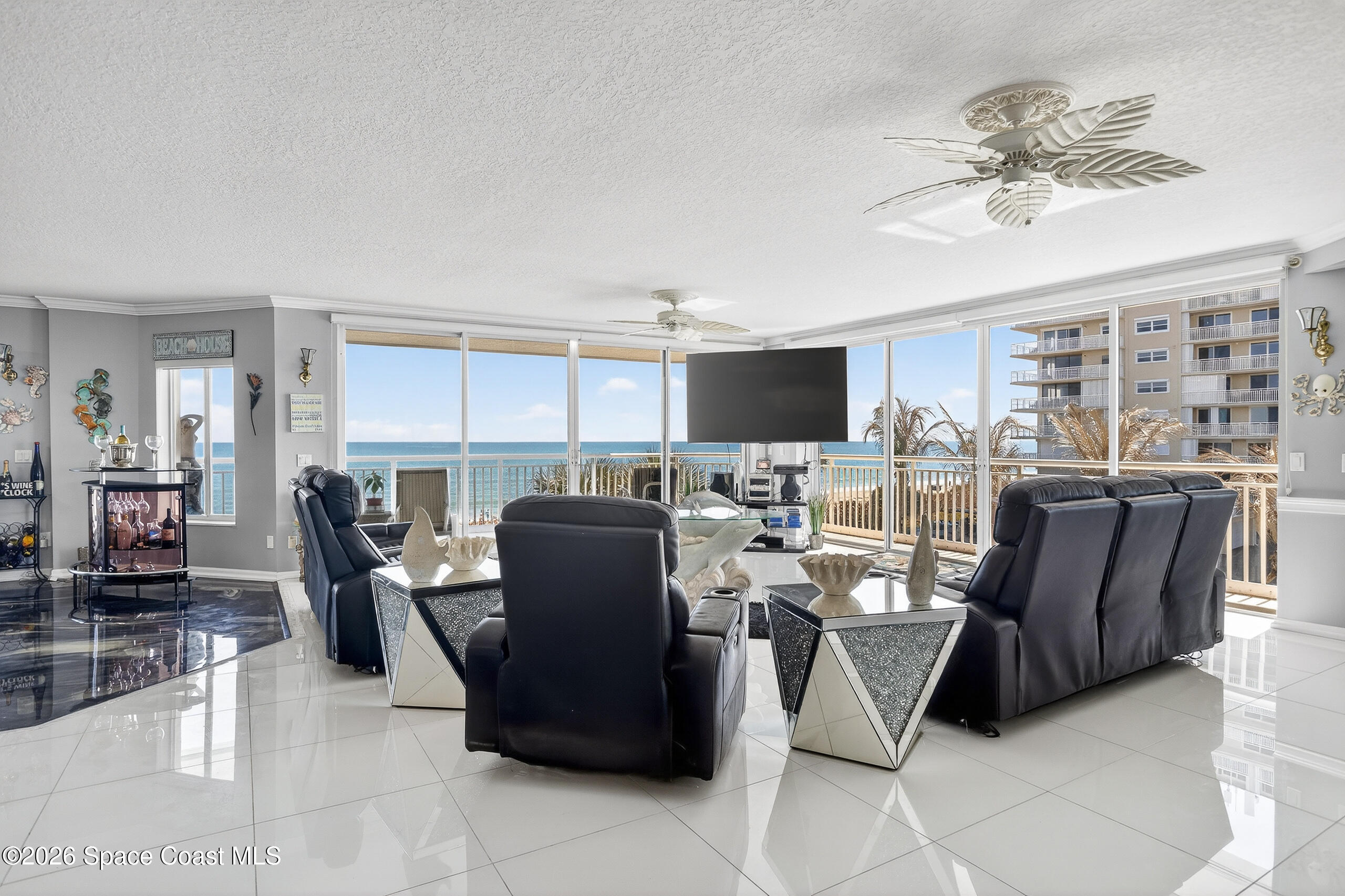 925 N Highway A1a 305