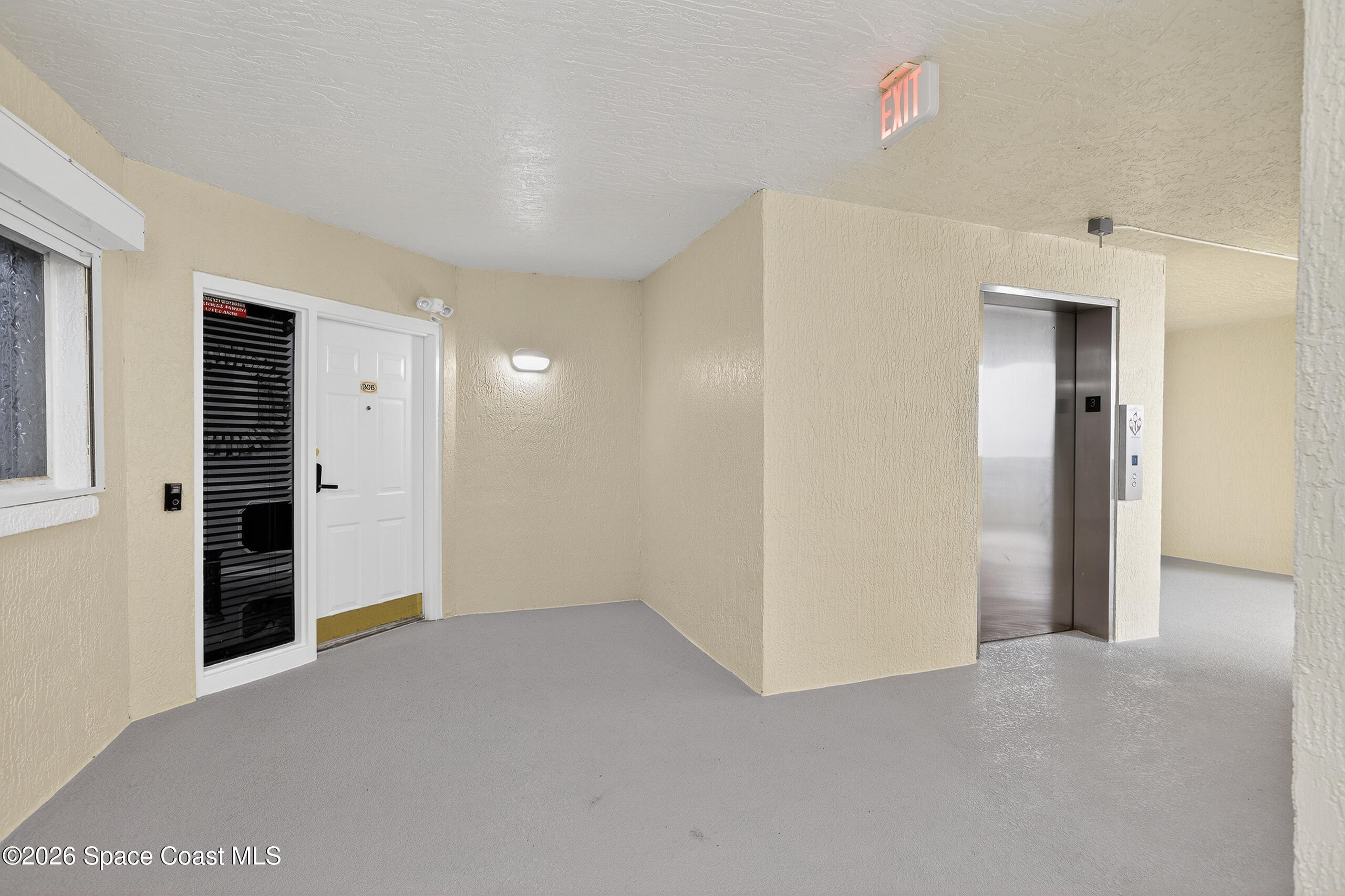 925 N Highway A1a 305