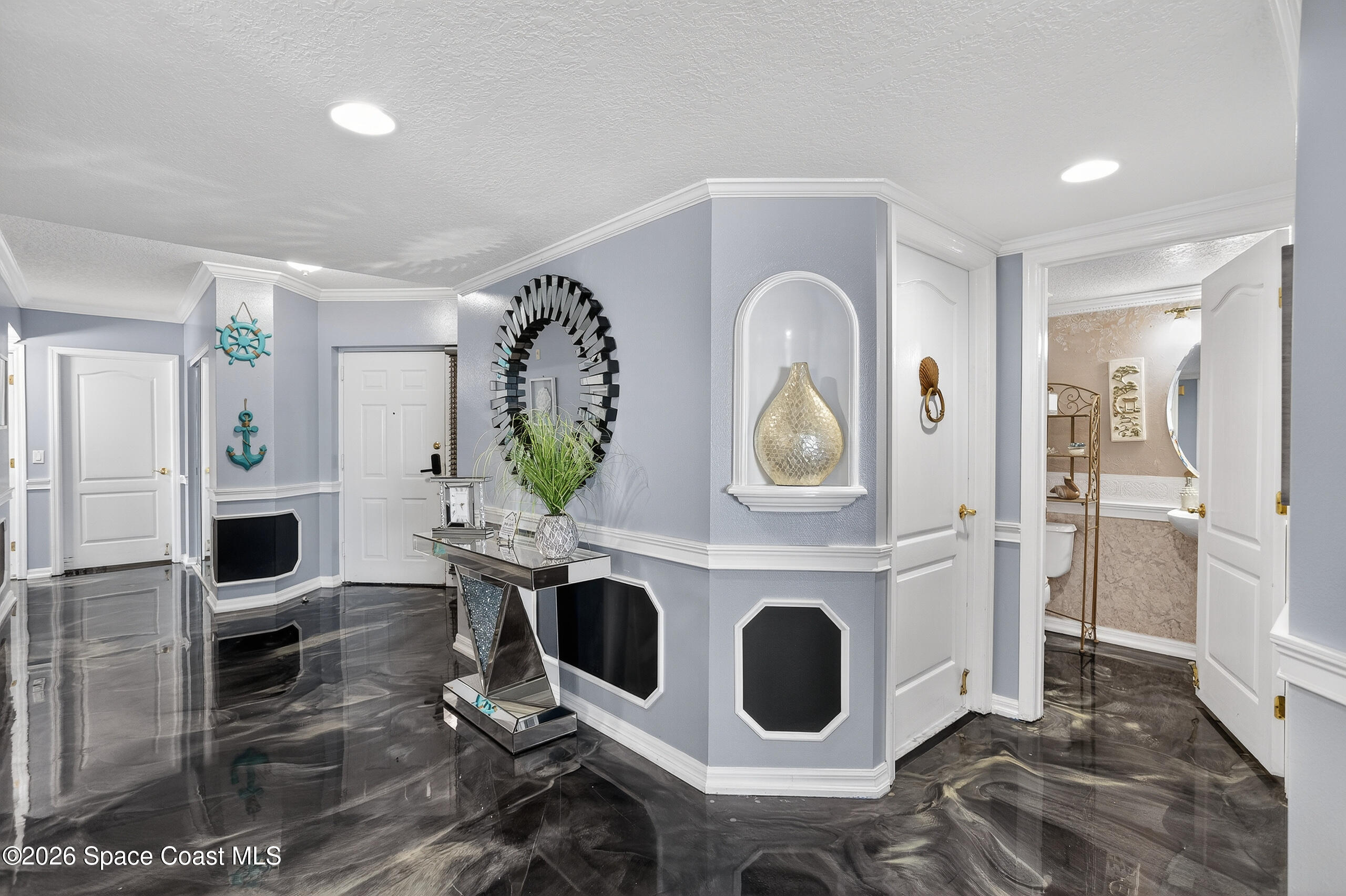 925 N Highway A1a 305