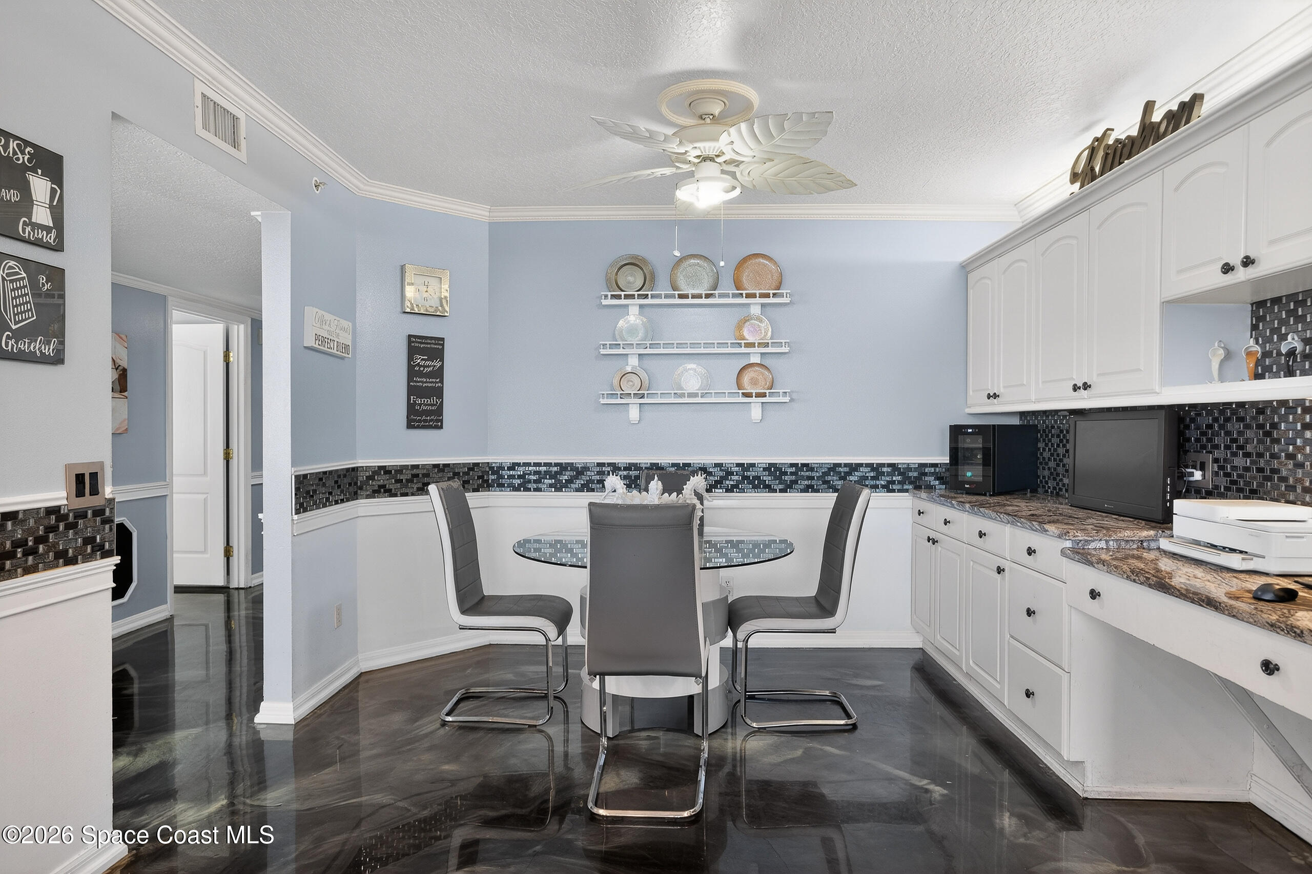 925 N Highway A1a 305