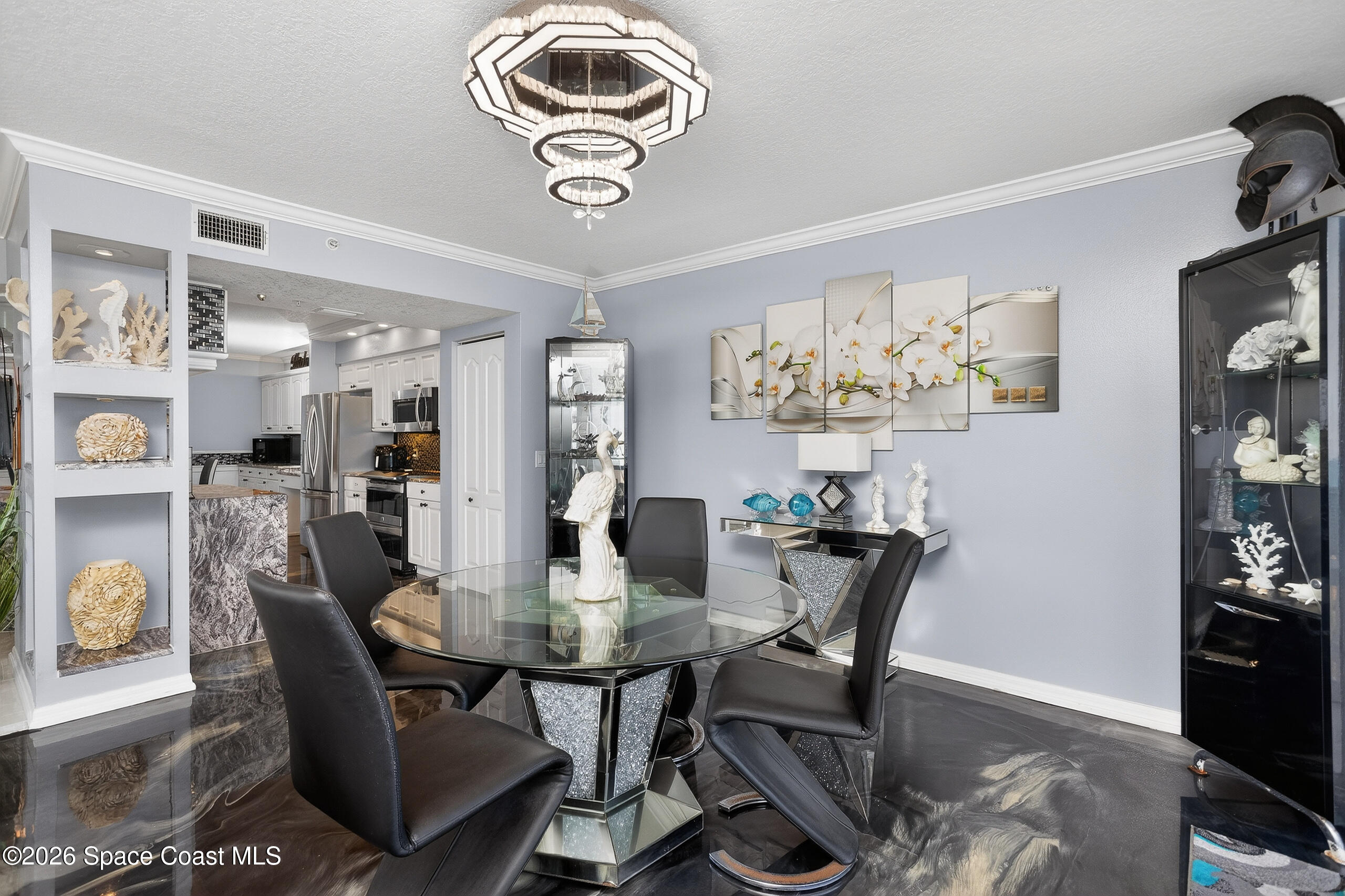 925 N Highway A1a 305