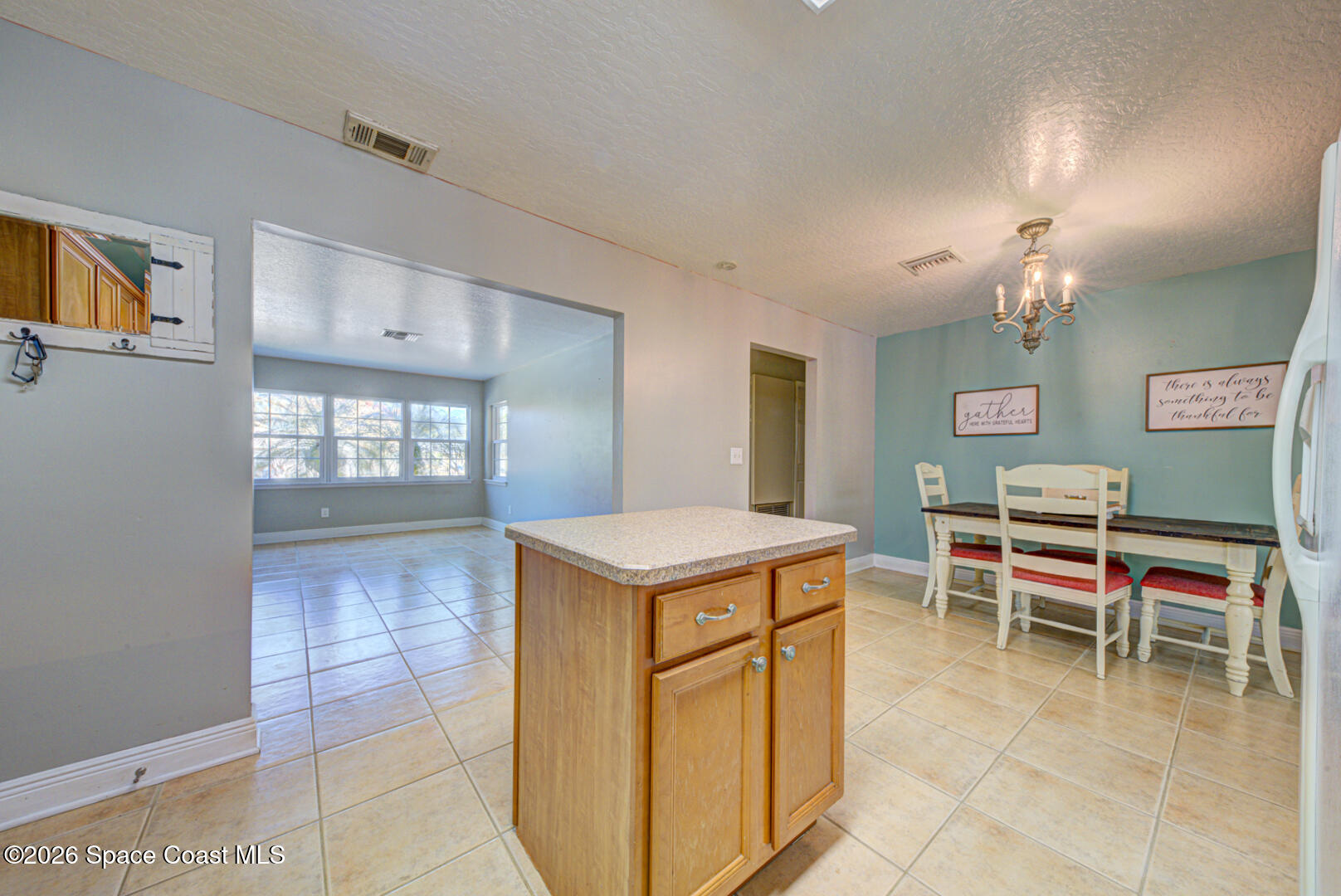 408 Addison Avenue NE