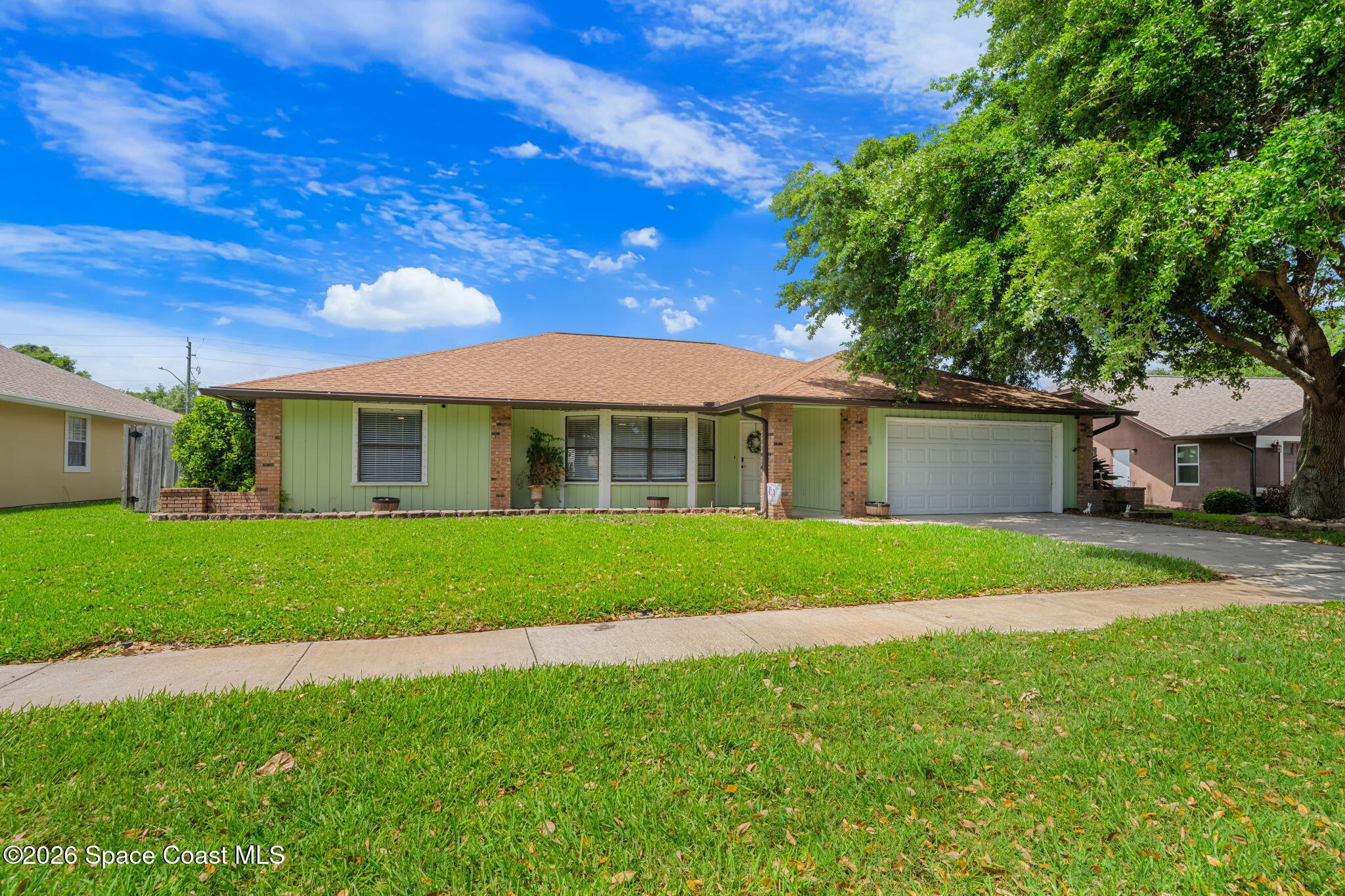 3607 Whisperwood Circle