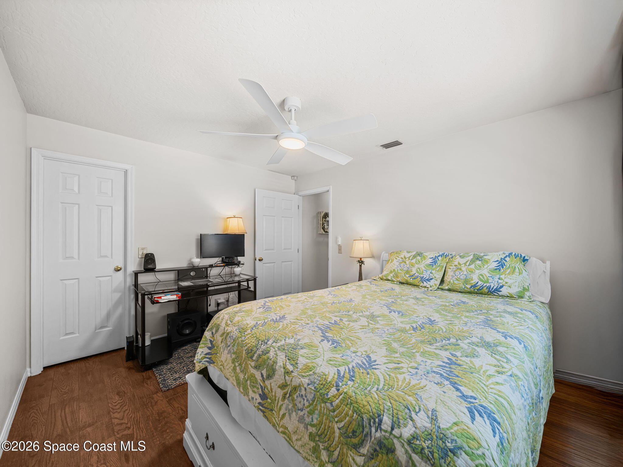 3607 Whisperwood Circle