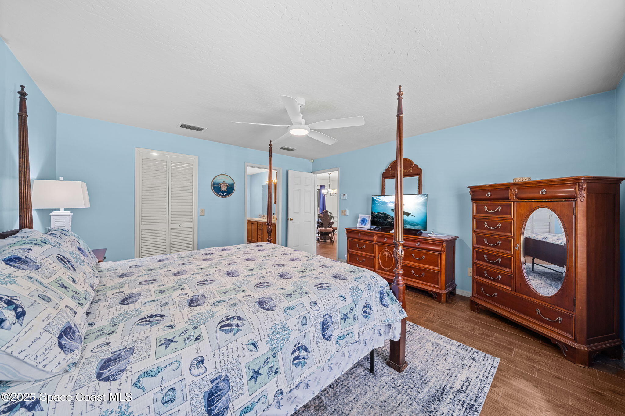 3607 Whisperwood Circle