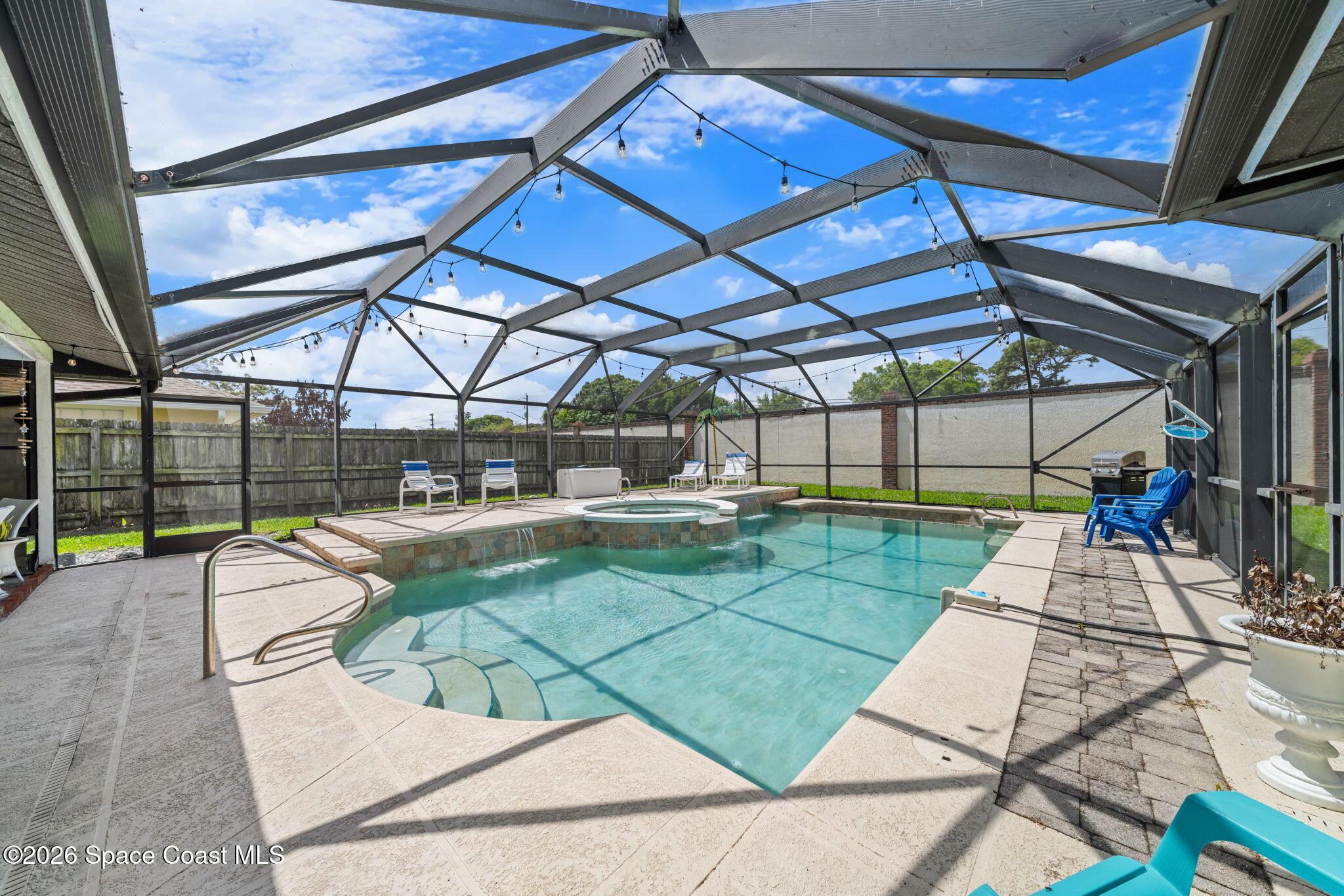 3607 Whisperwood Circle