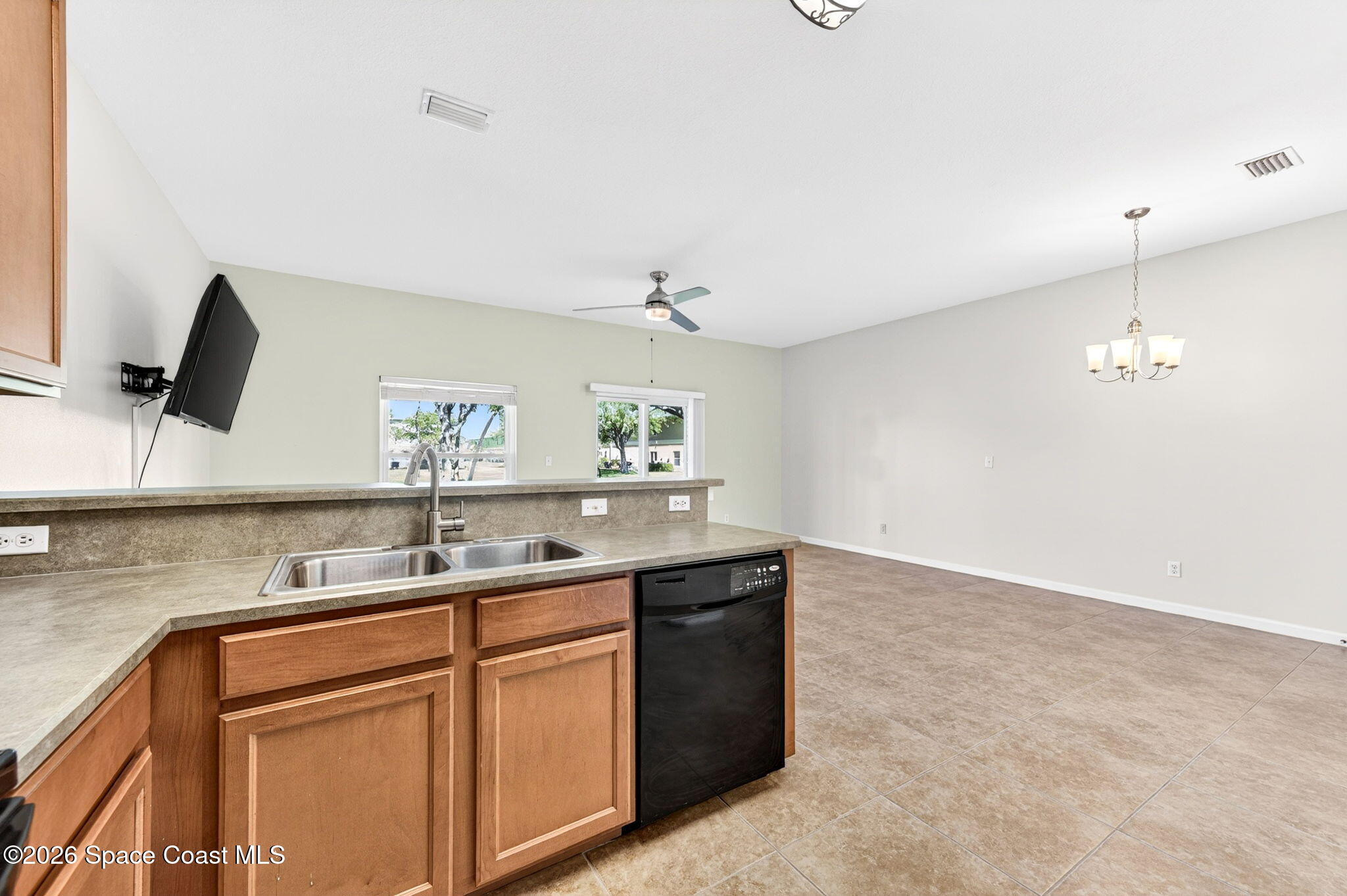 2680 Revolution Street 102